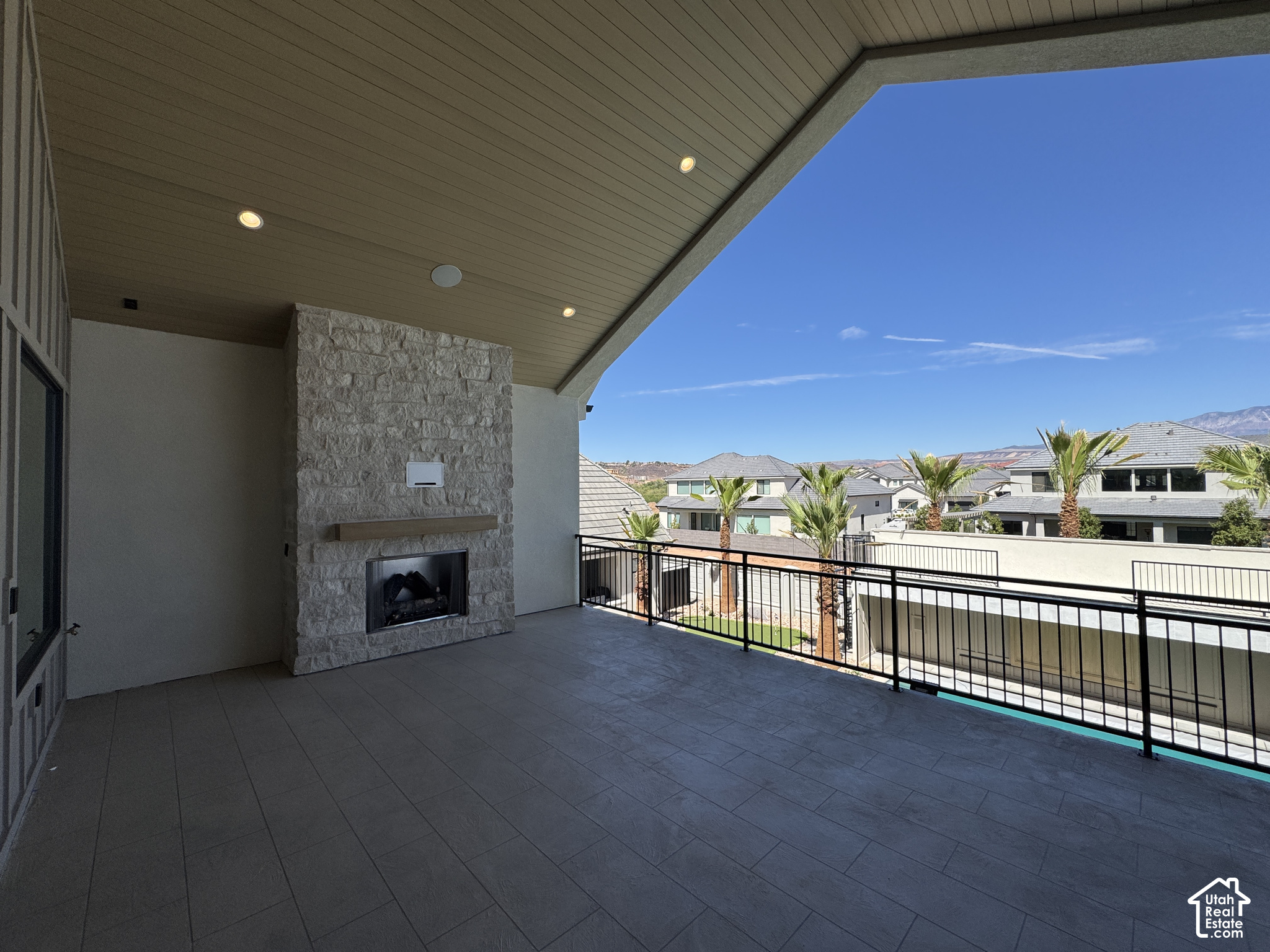 main property photo 73