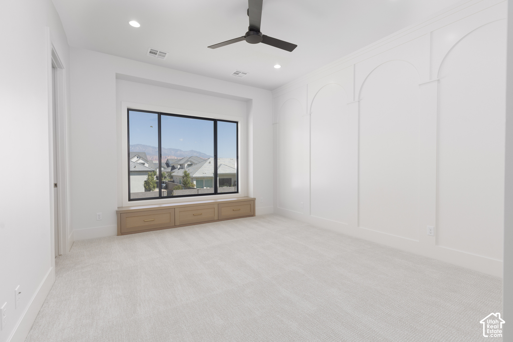 main property photo 81