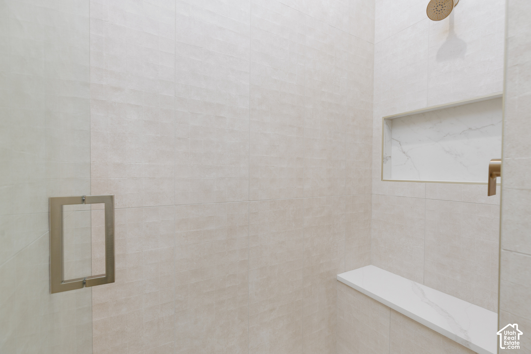 main property photo 90
