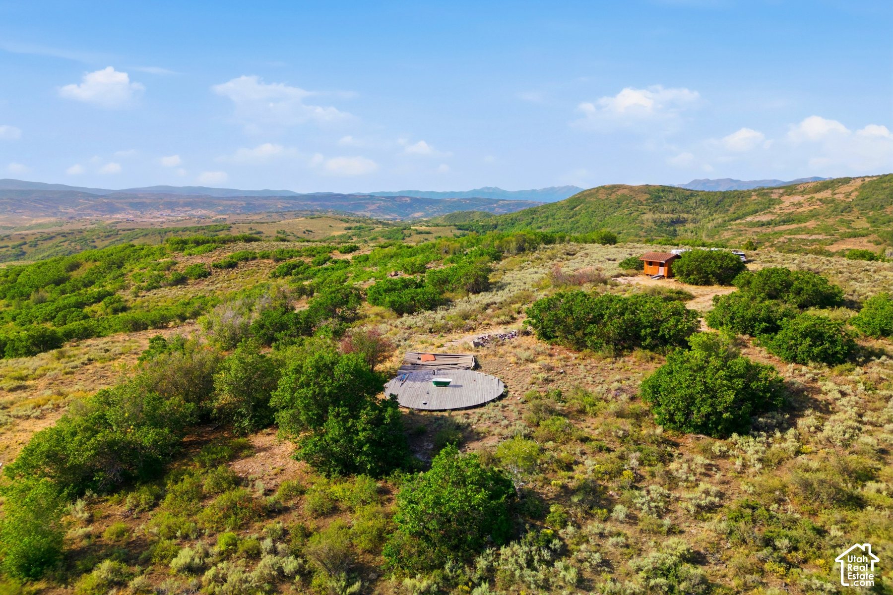 main property photo 27