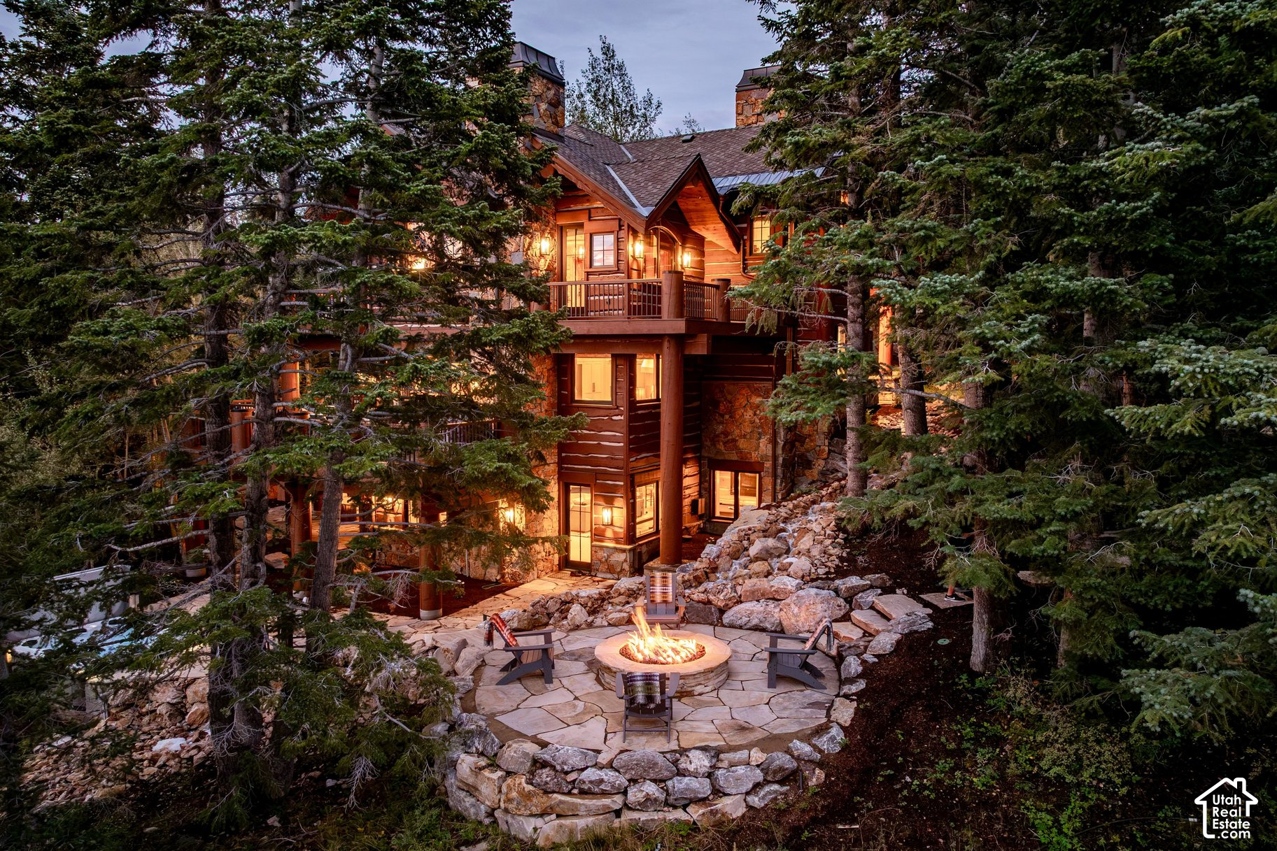 main property photo 18