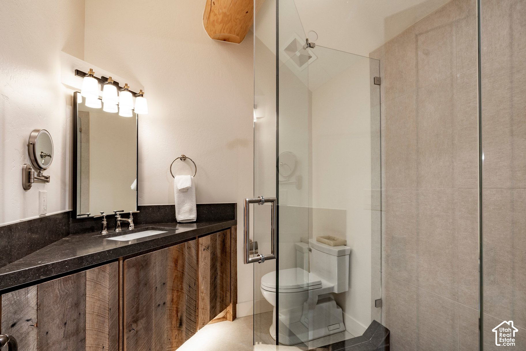 main property photo 62