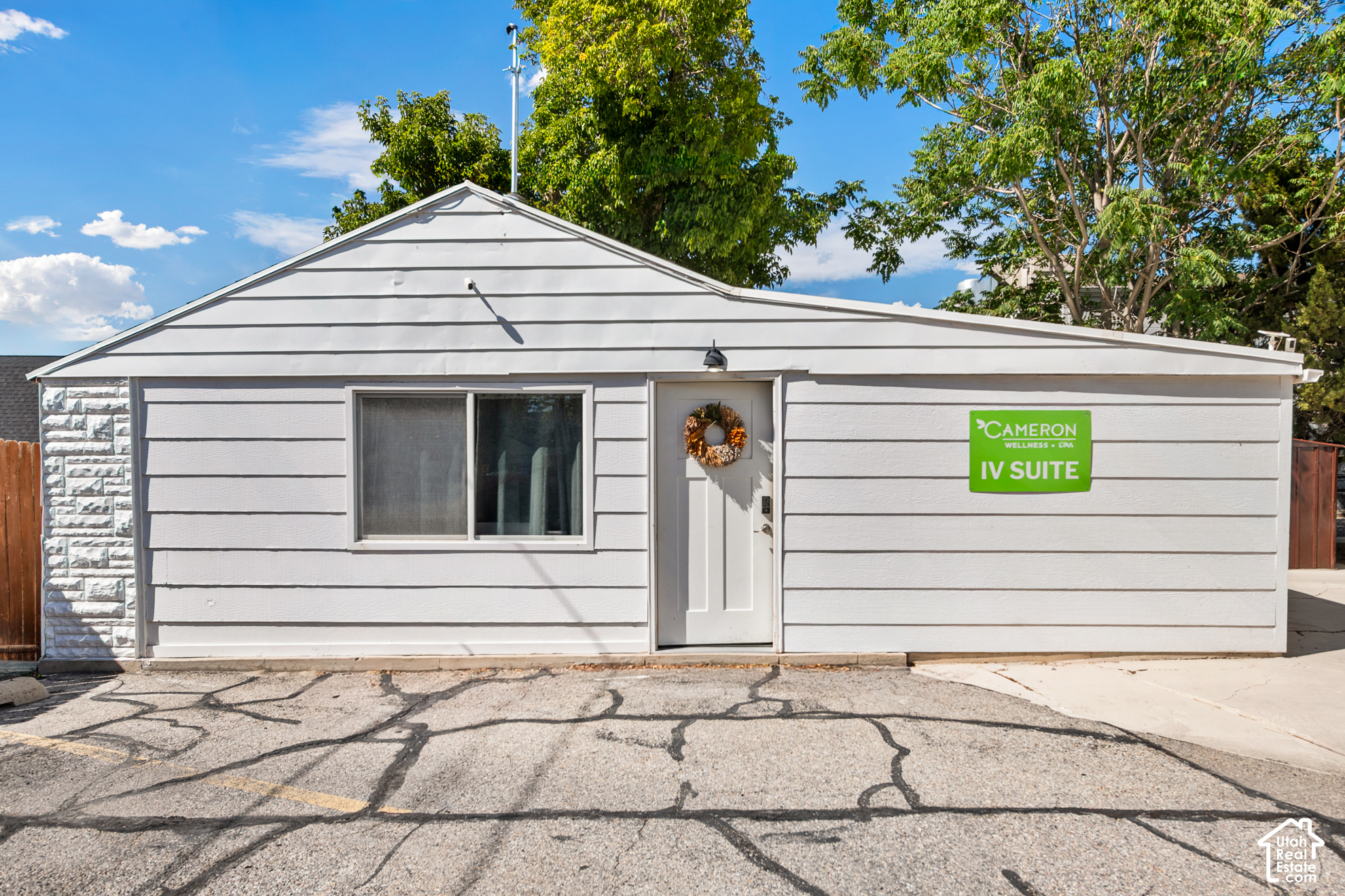 main property photo 43