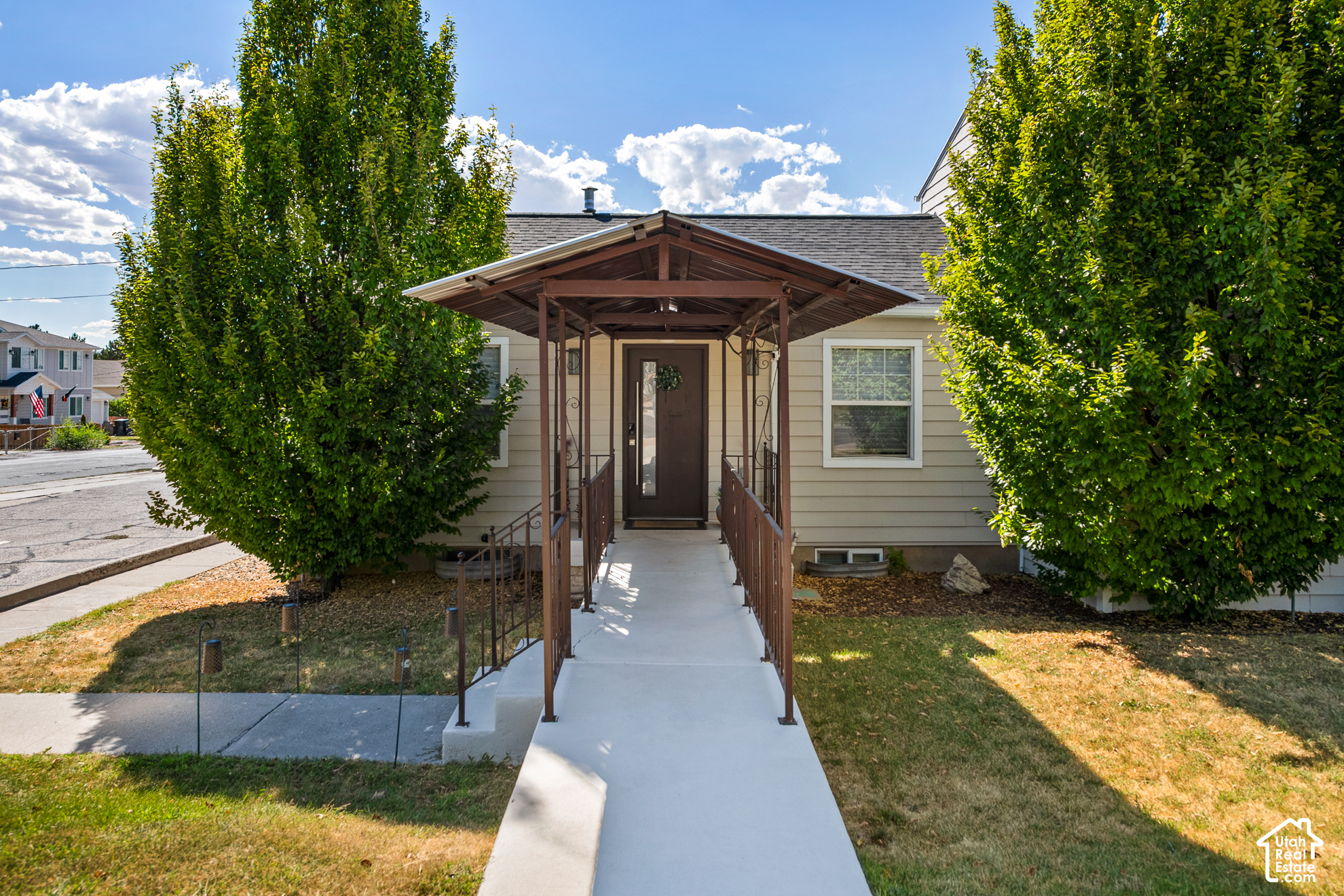 main property photo 49