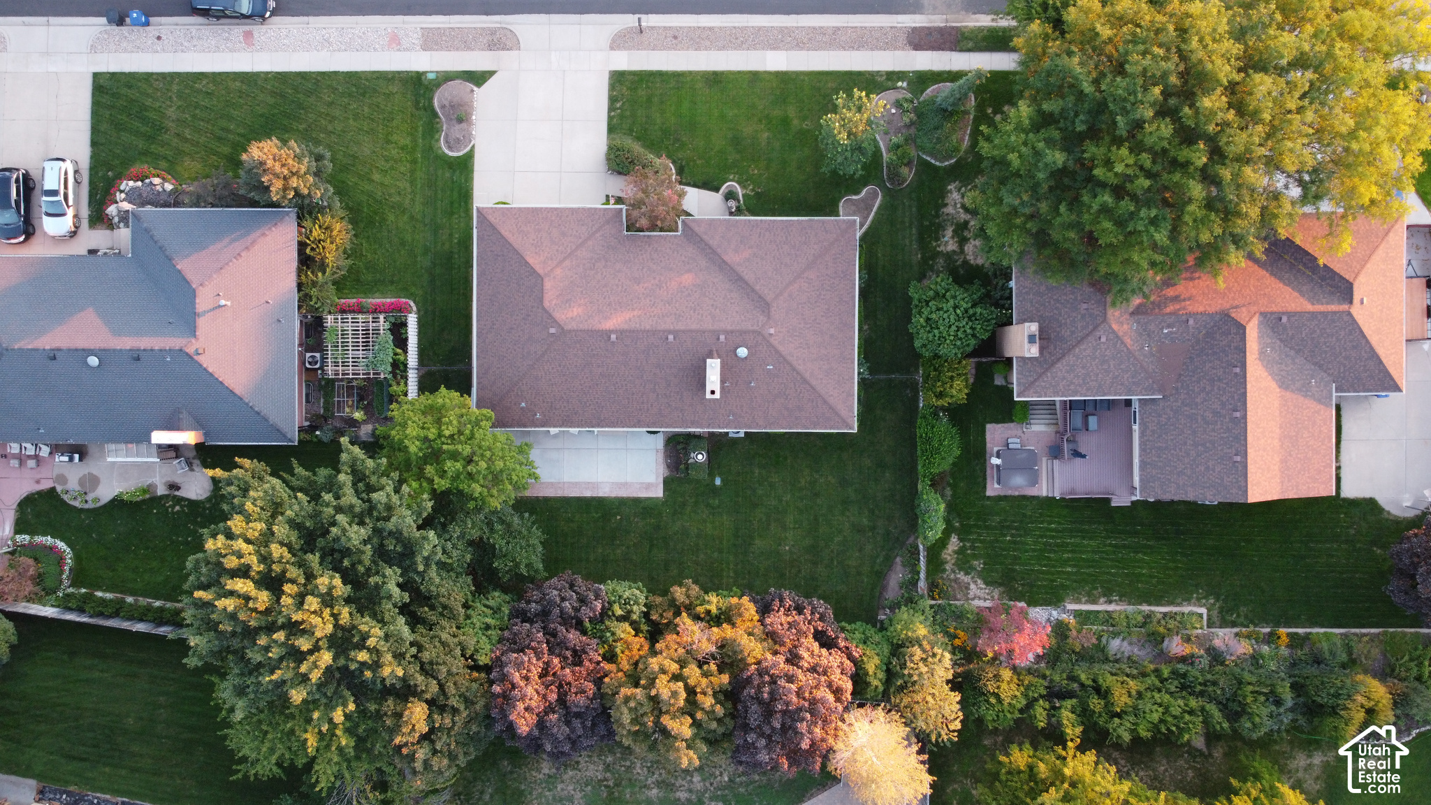 main property photo 45