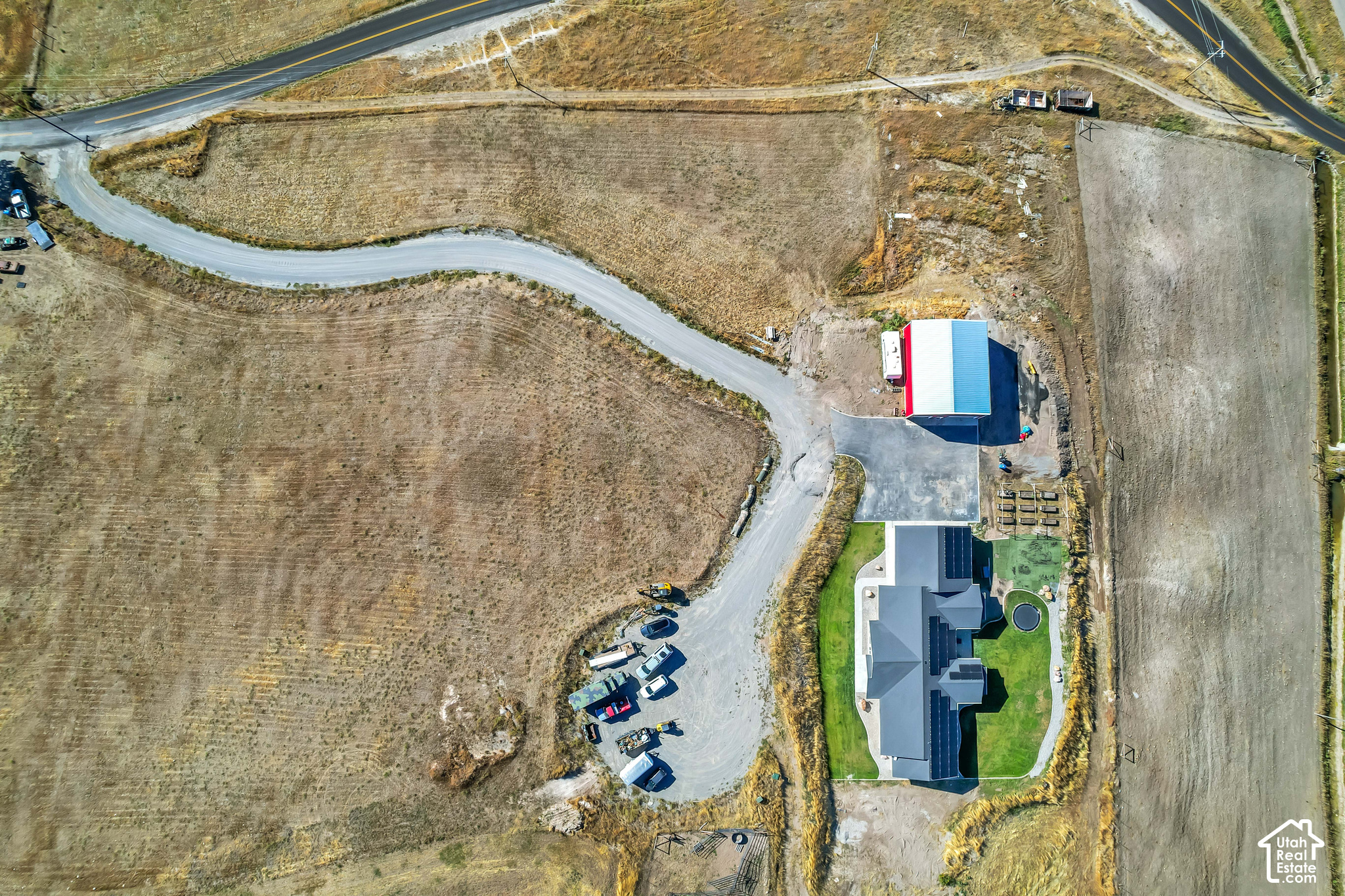 main property photo 50