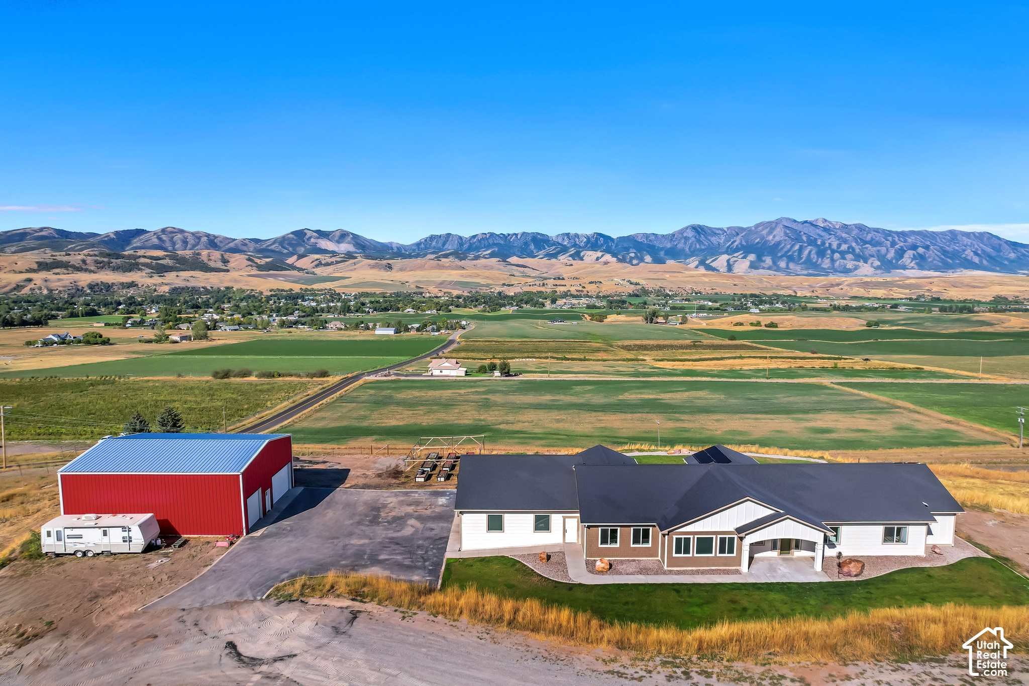 main property photo 51