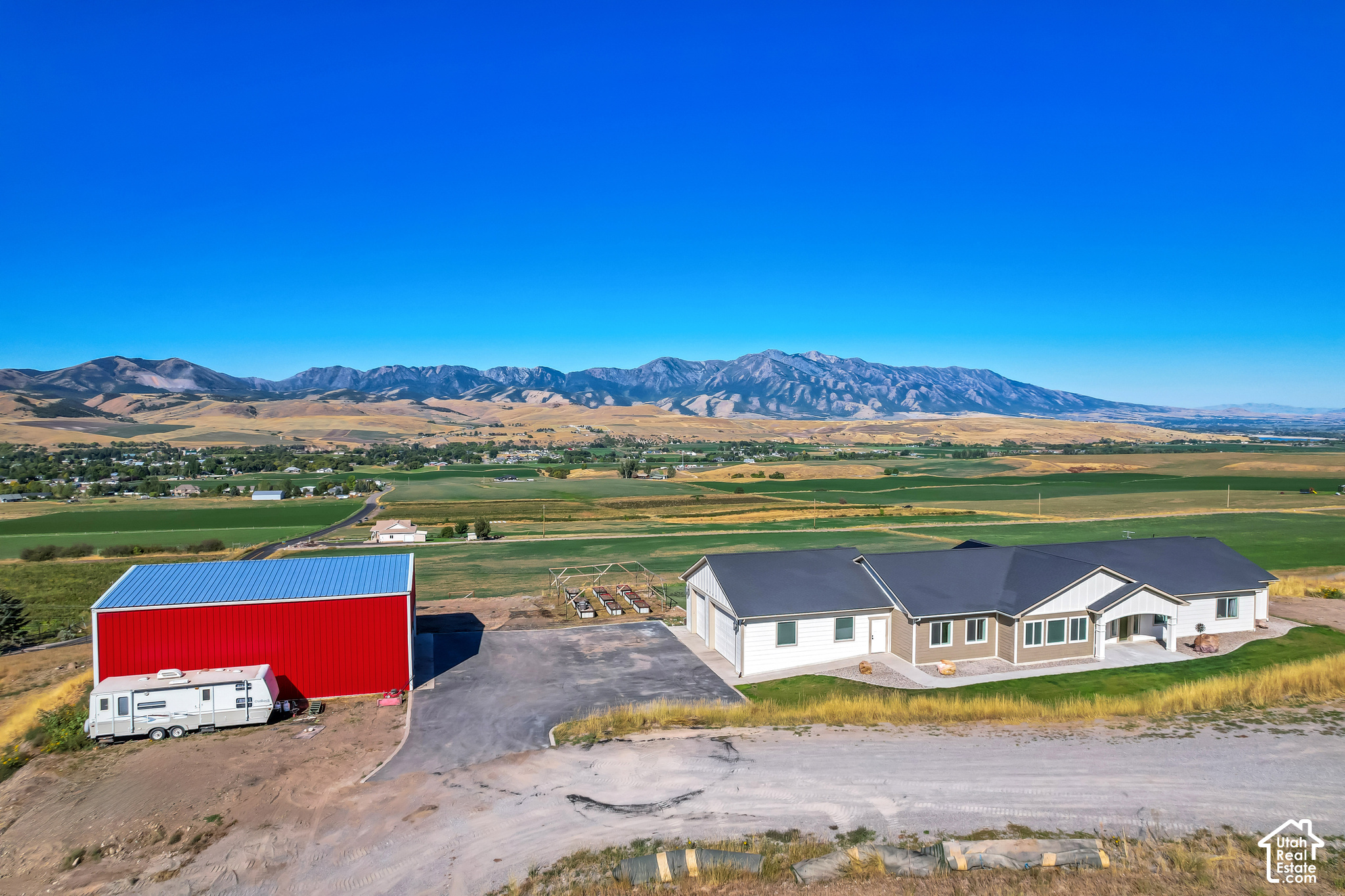 main property photo 59