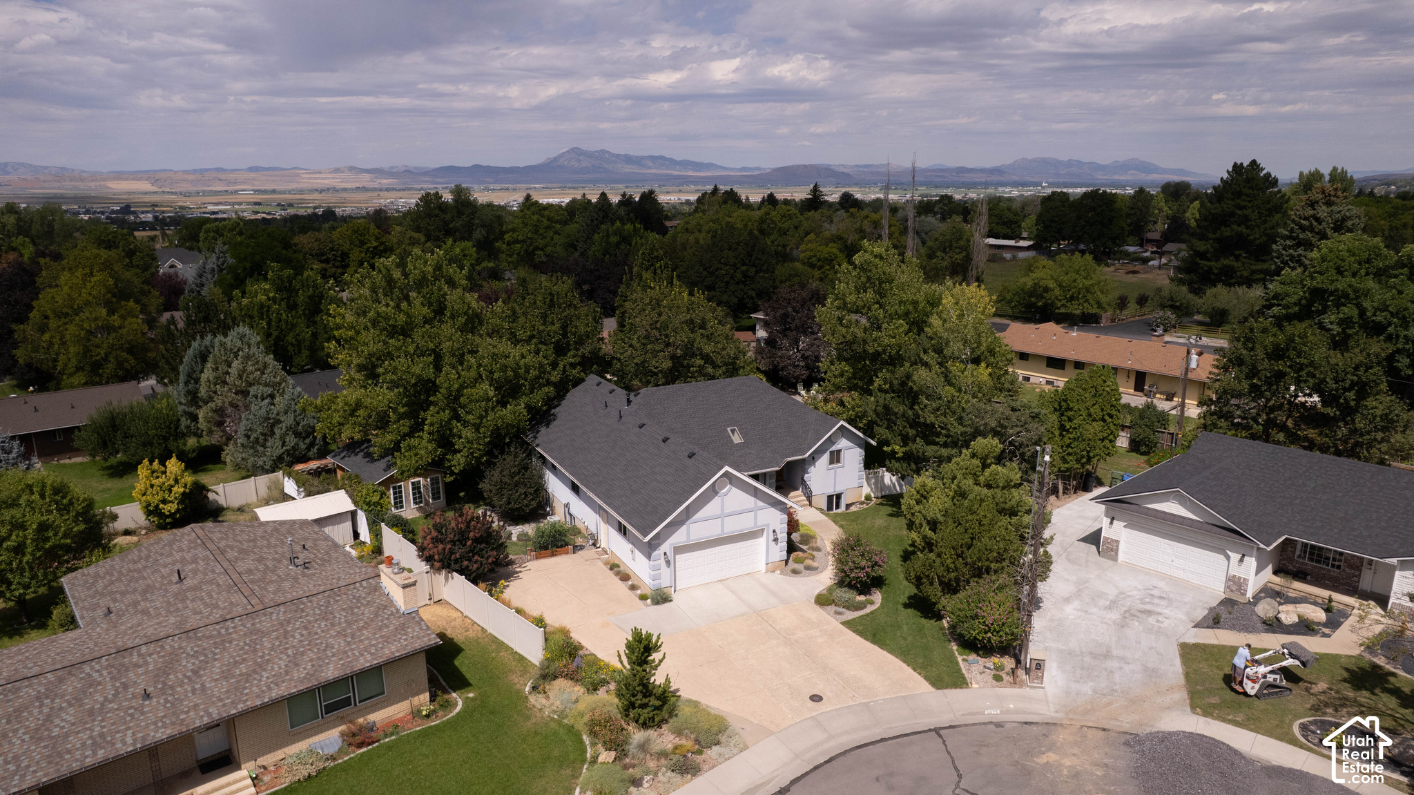 main property photo 105