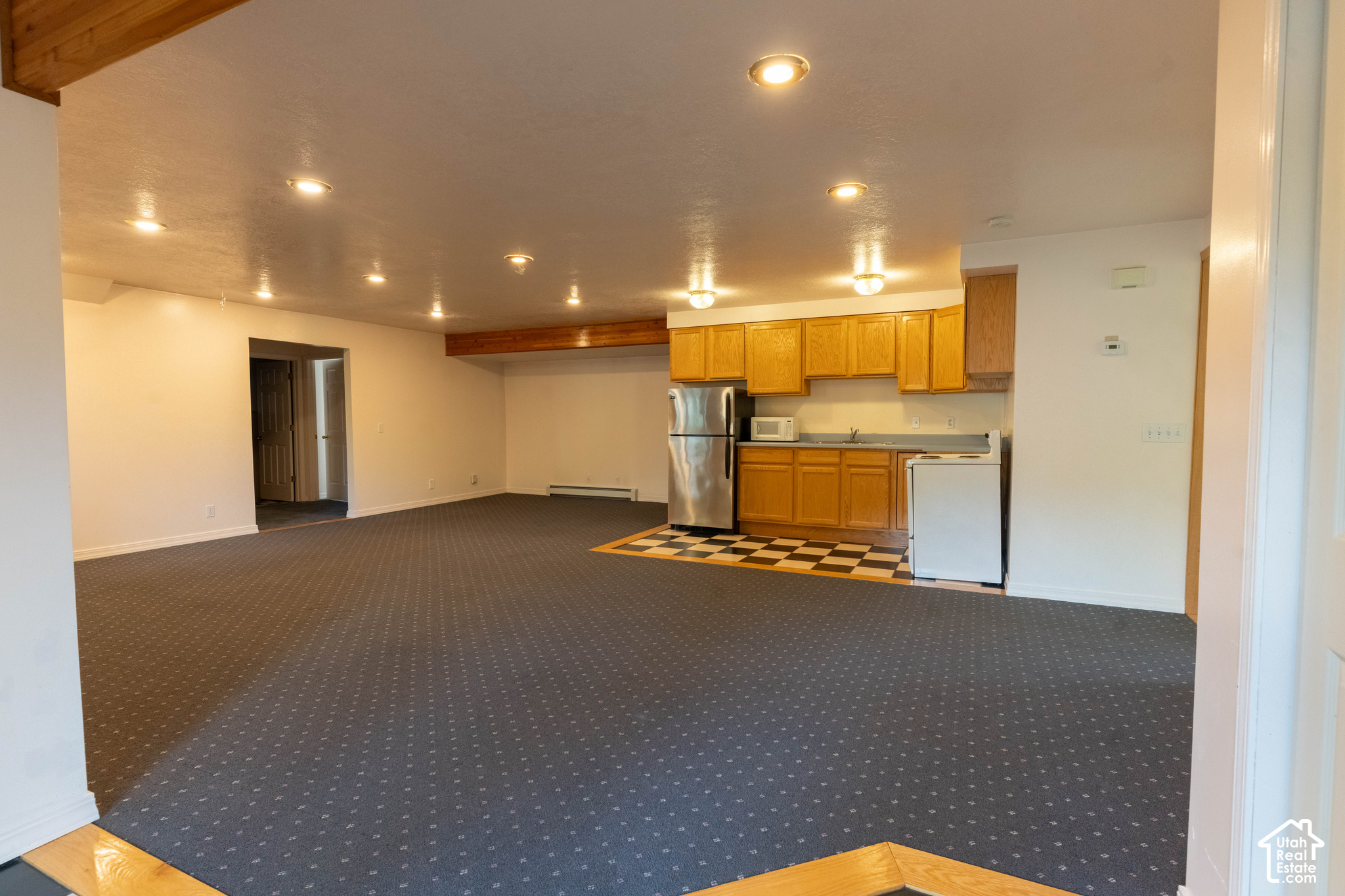 main property photo 59
