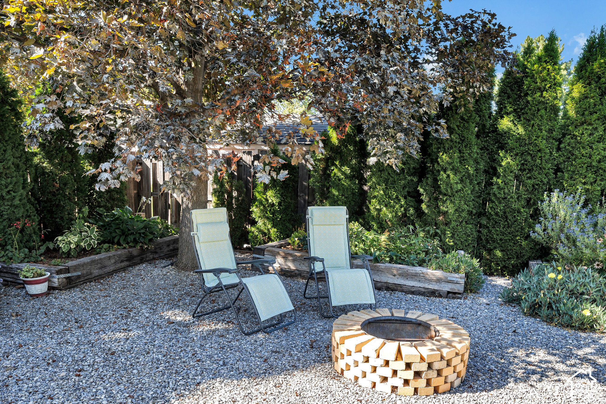 main property photo 76