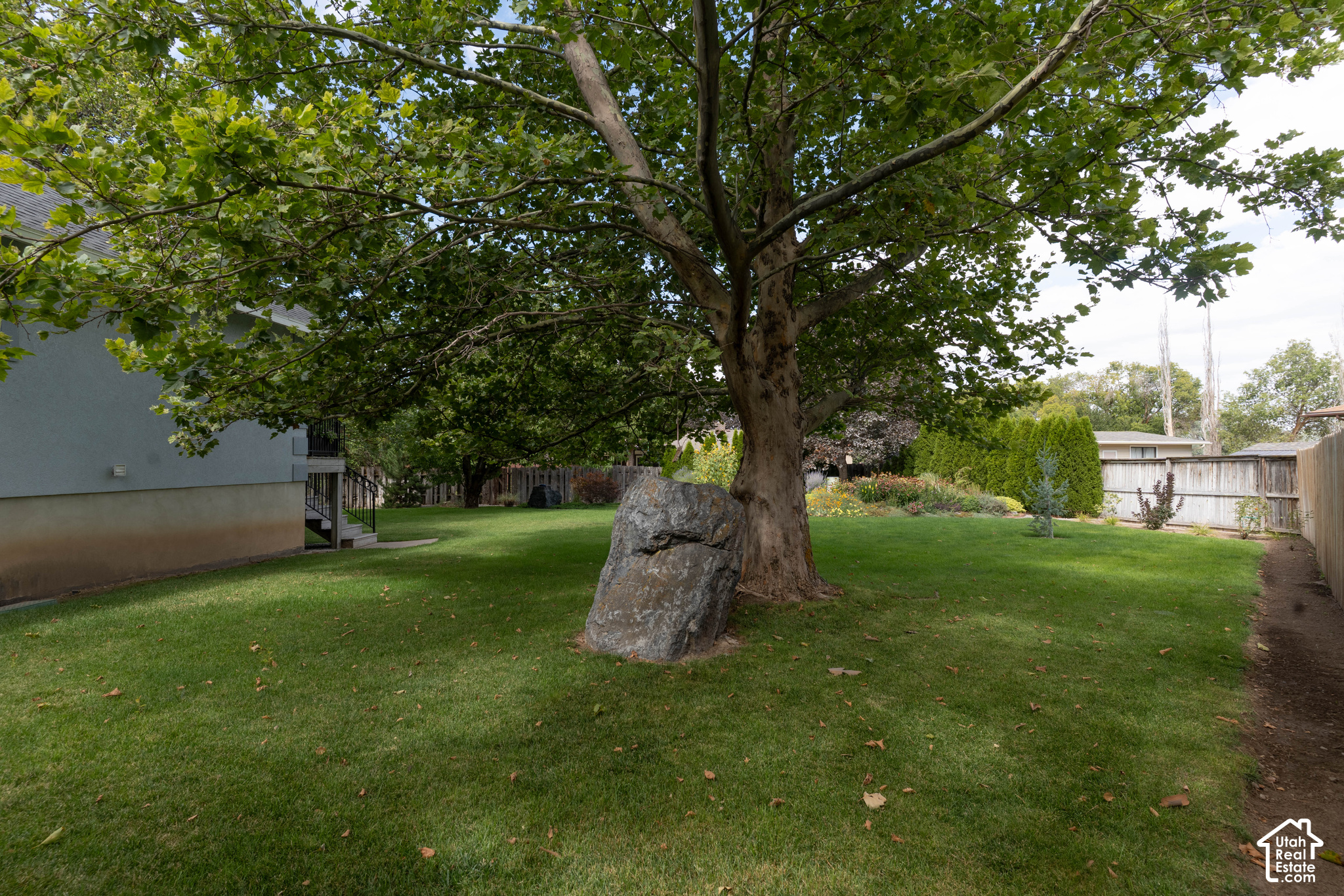 main property photo 86