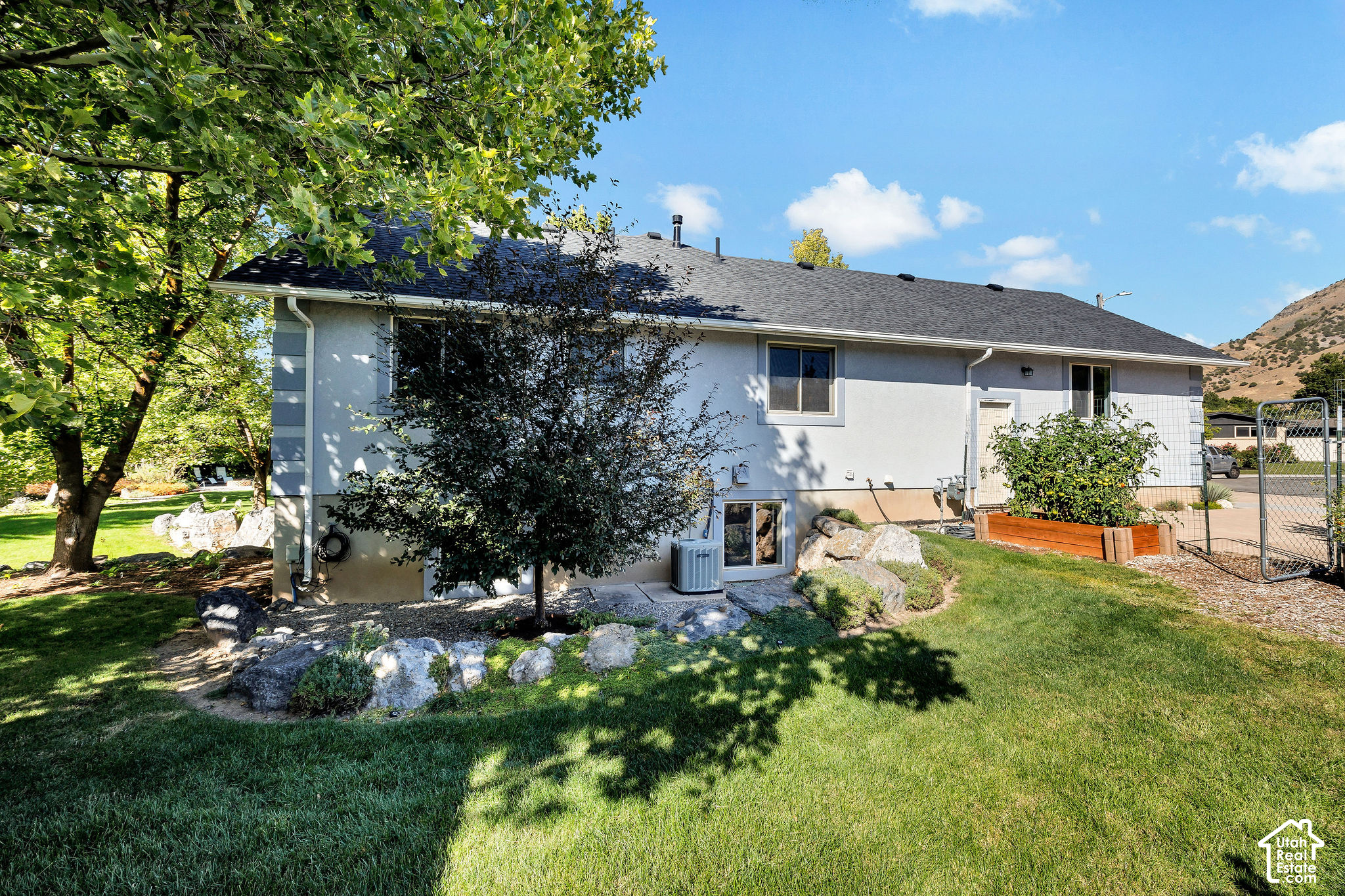 main property photo 87