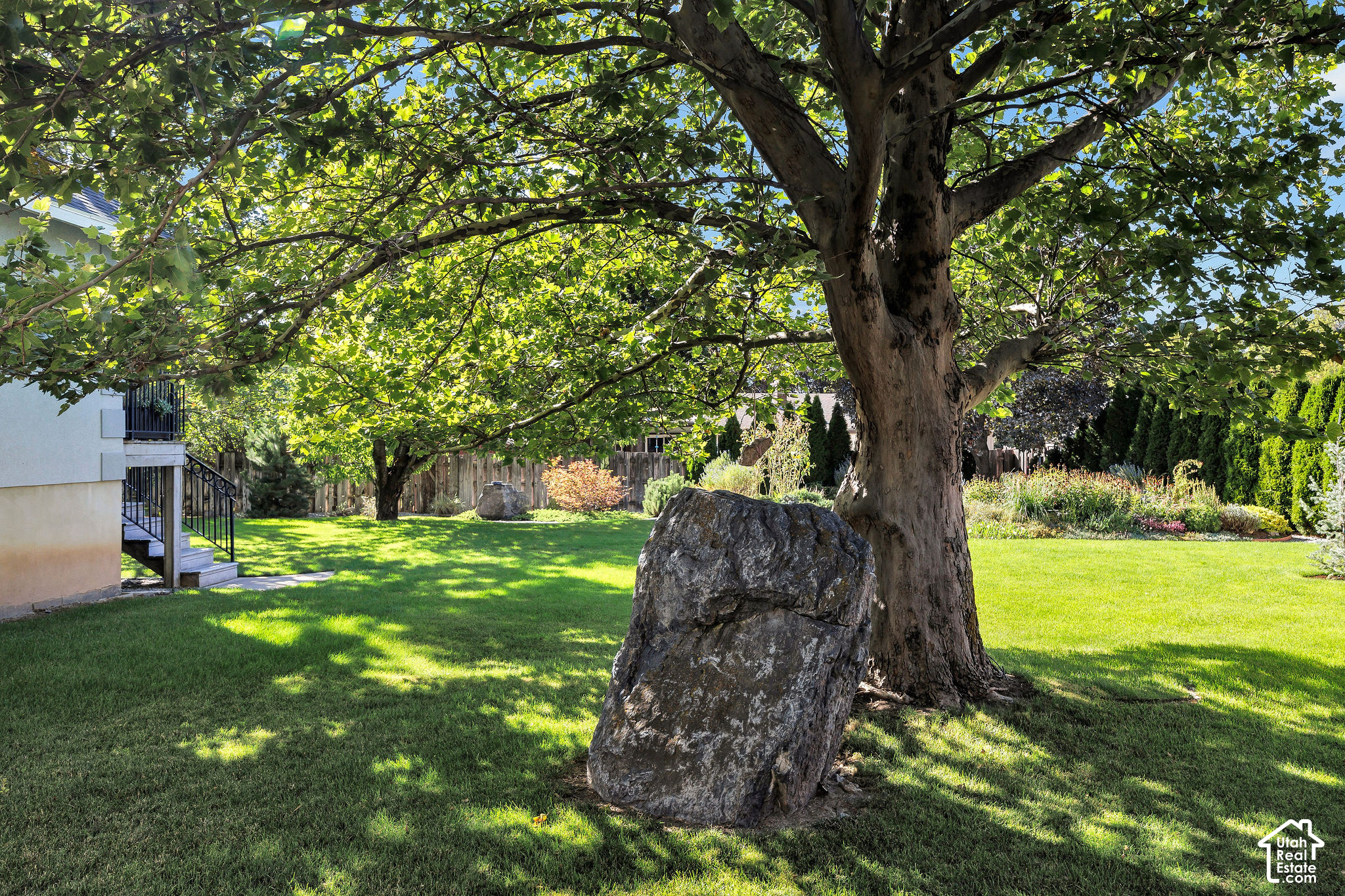main property photo 89
