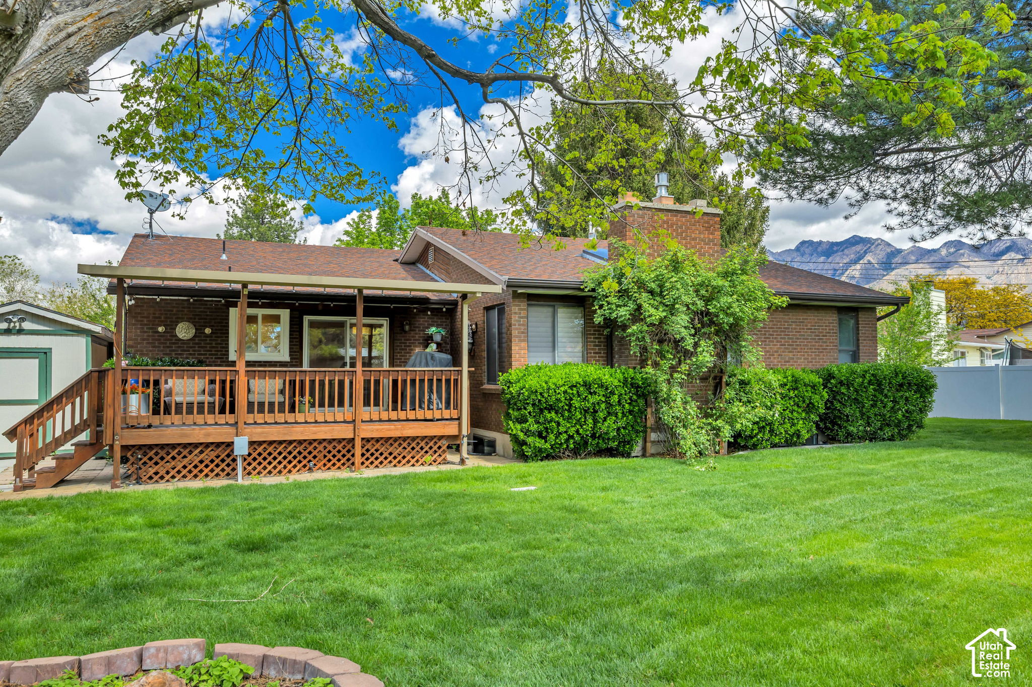 main property photo 34