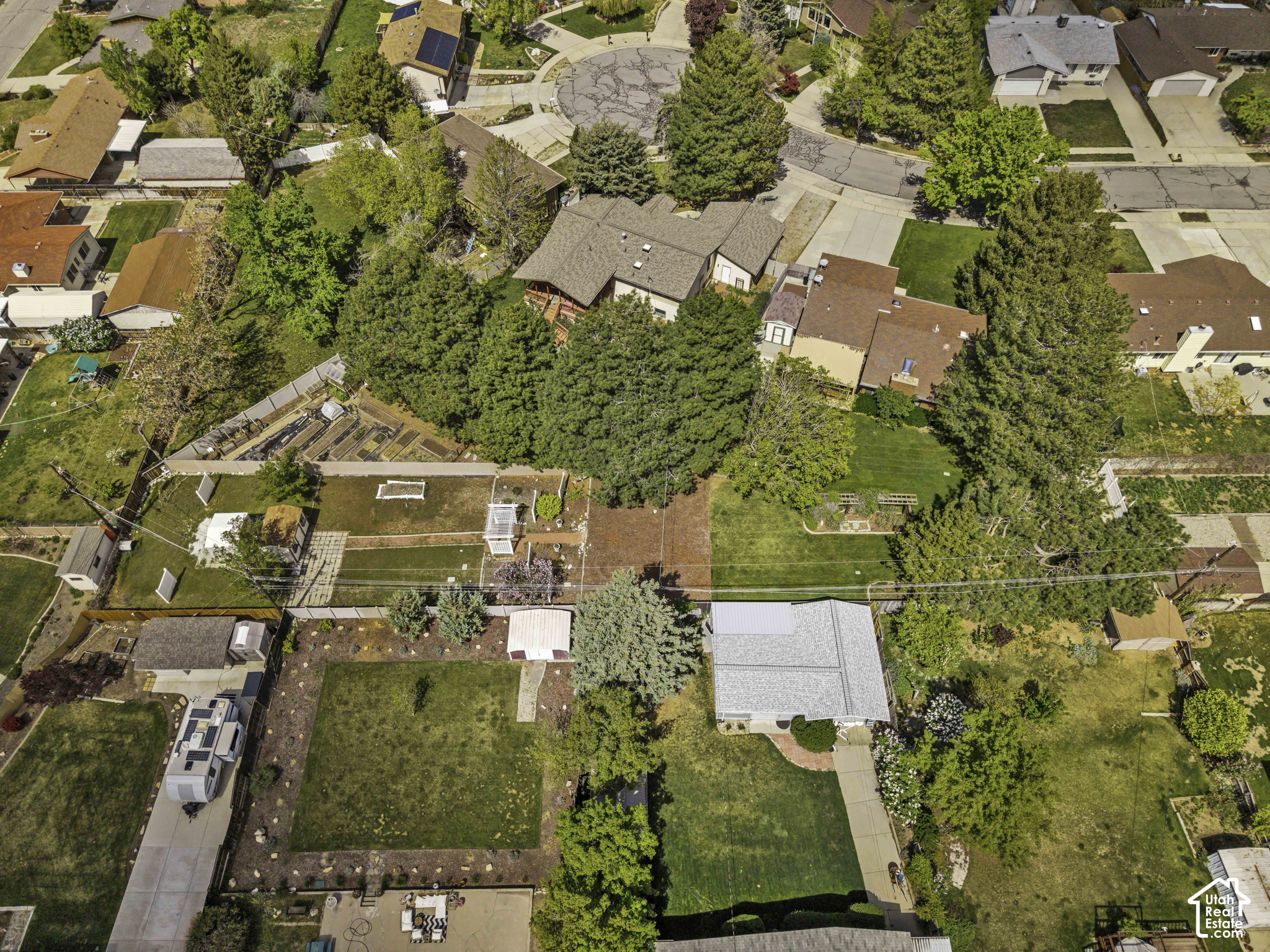 main property photo 59