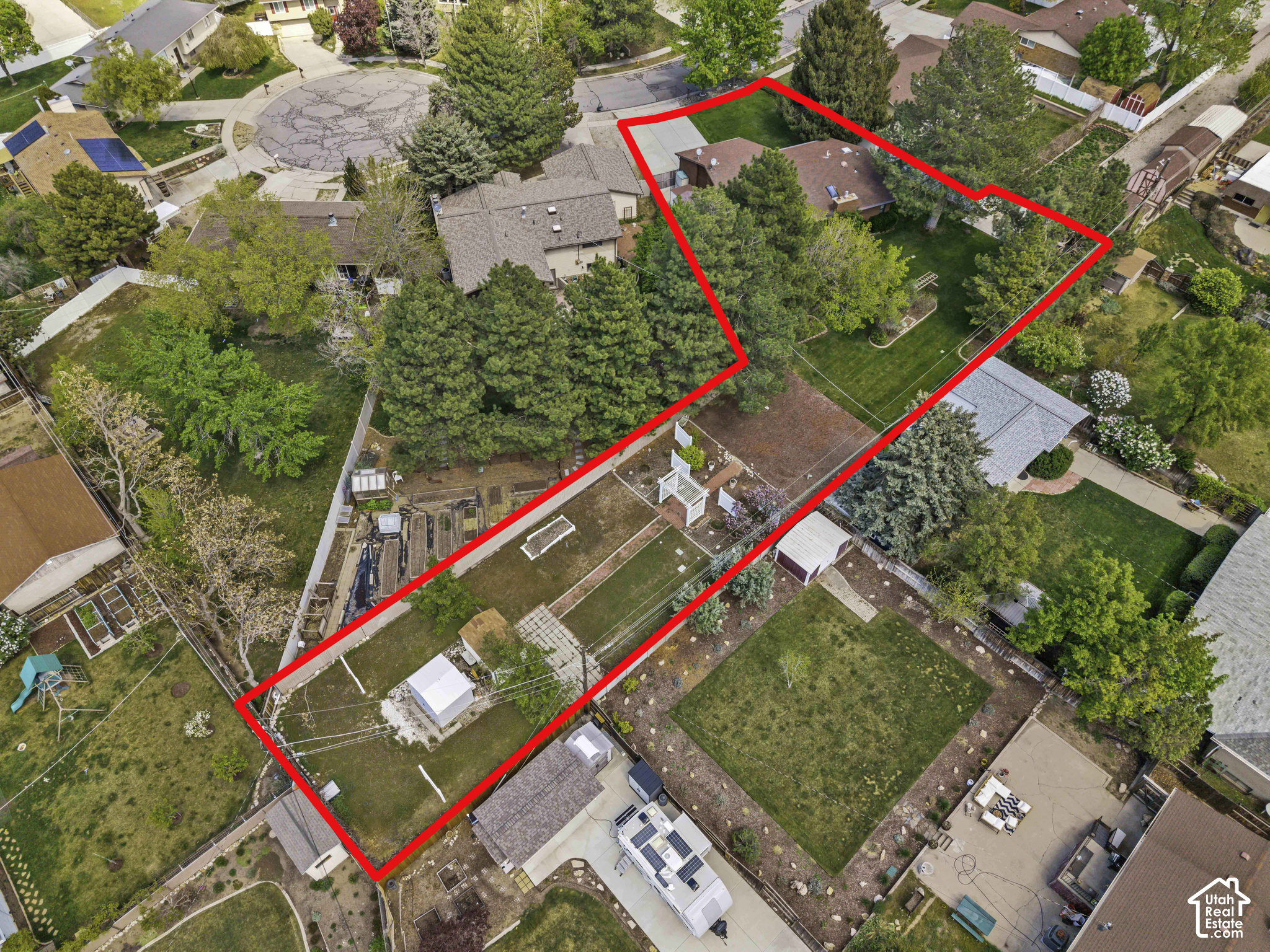 main property photo 8