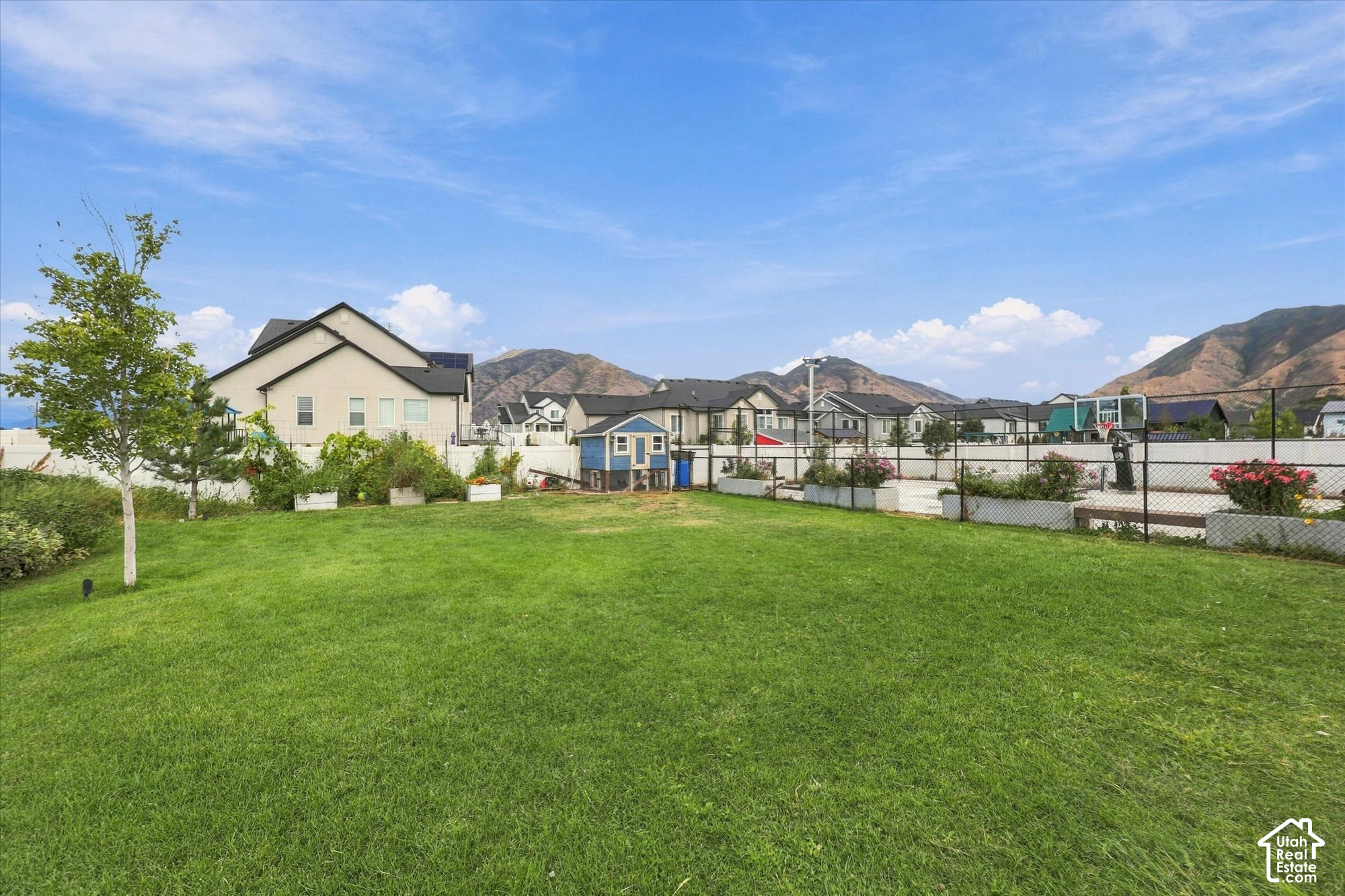 main property photo 76