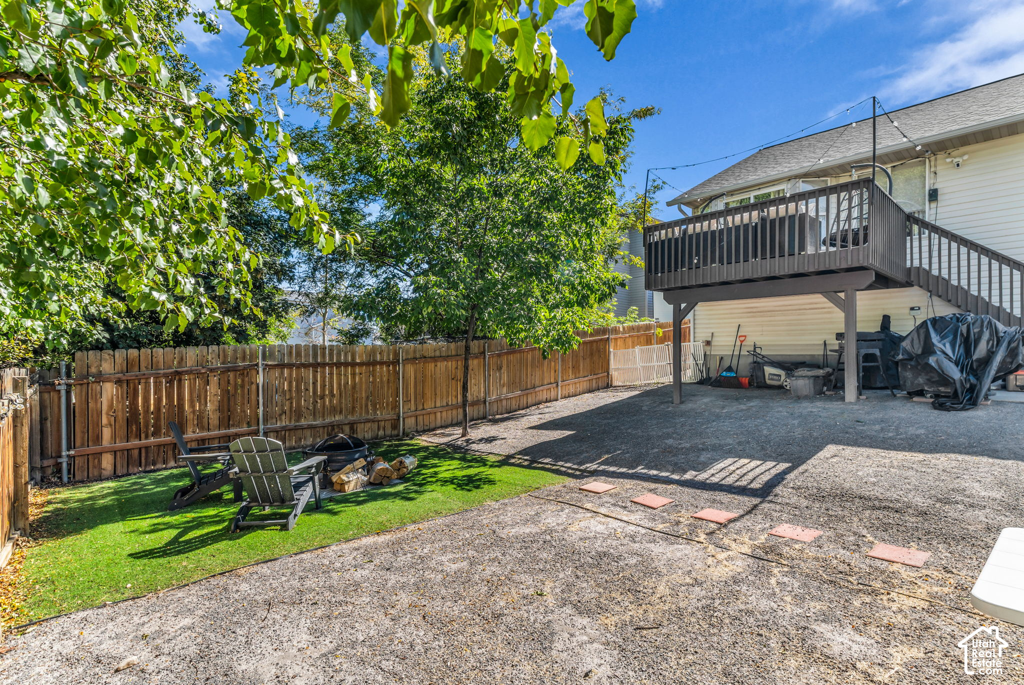 main property photo 41