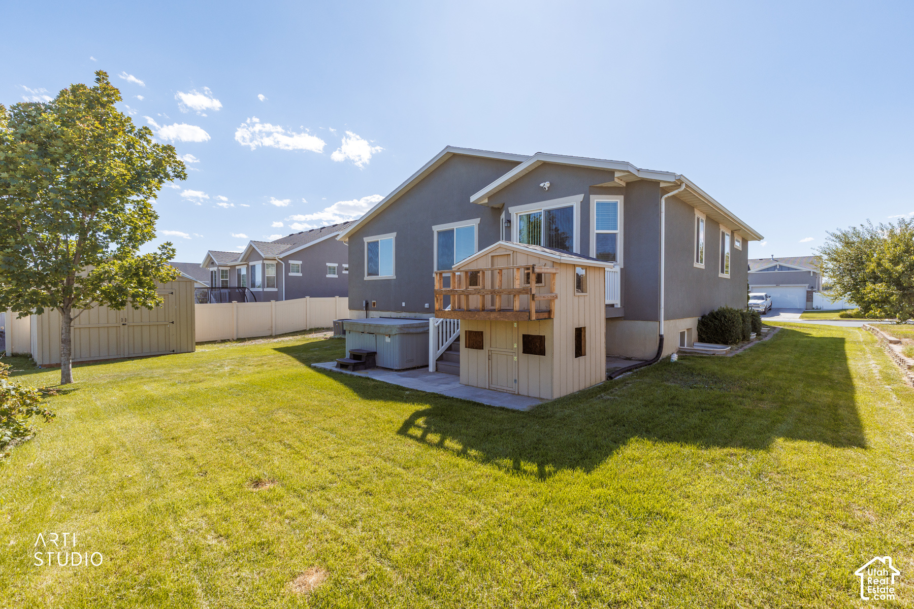 main property photo 35