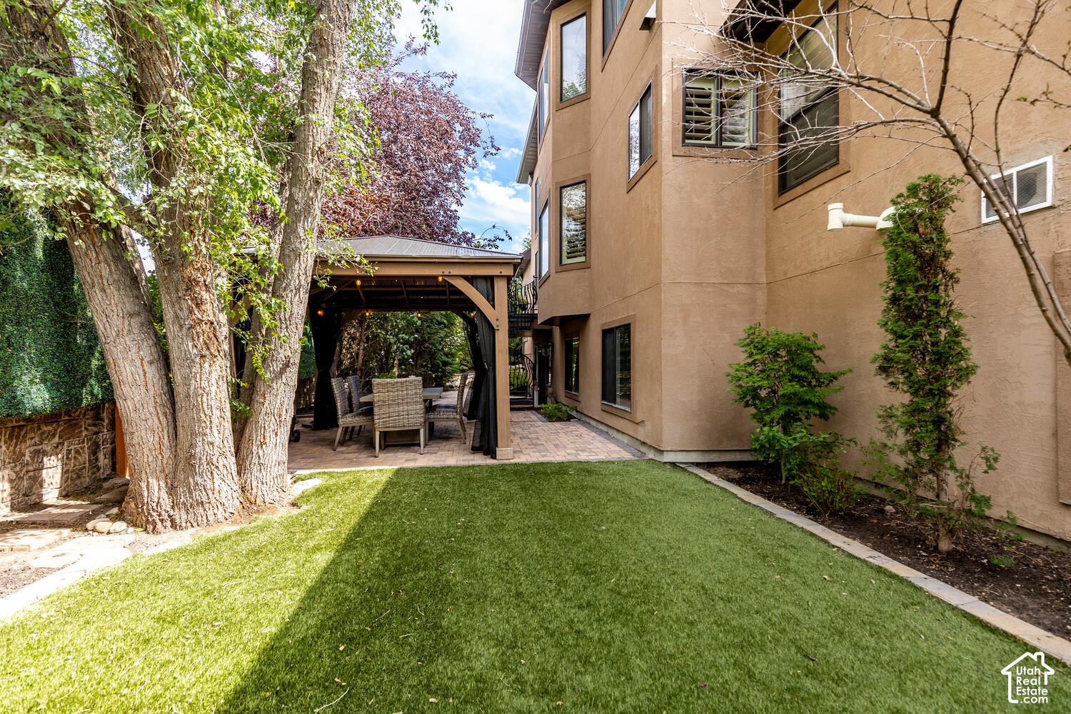main property photo 56