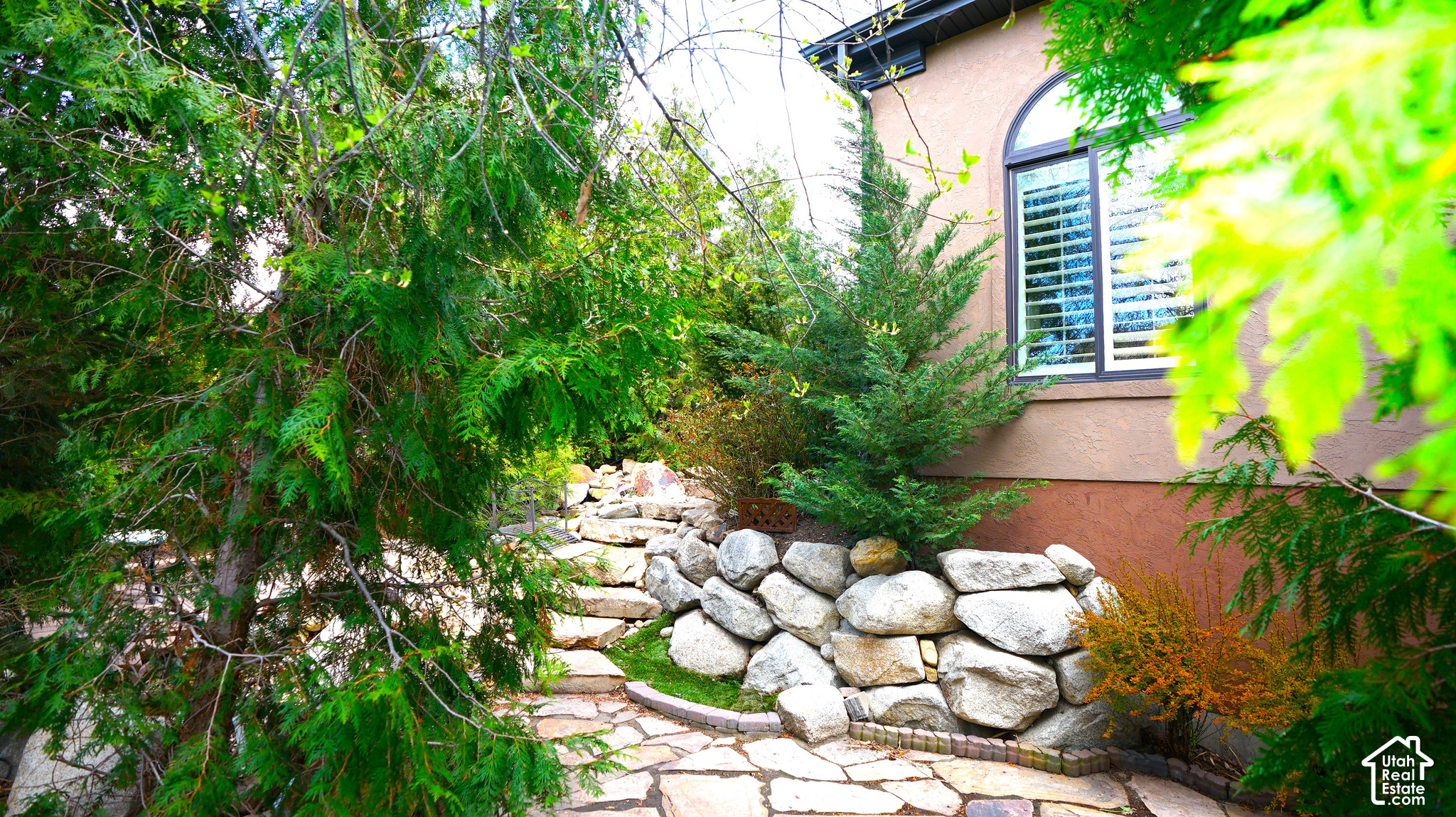 main property photo 62