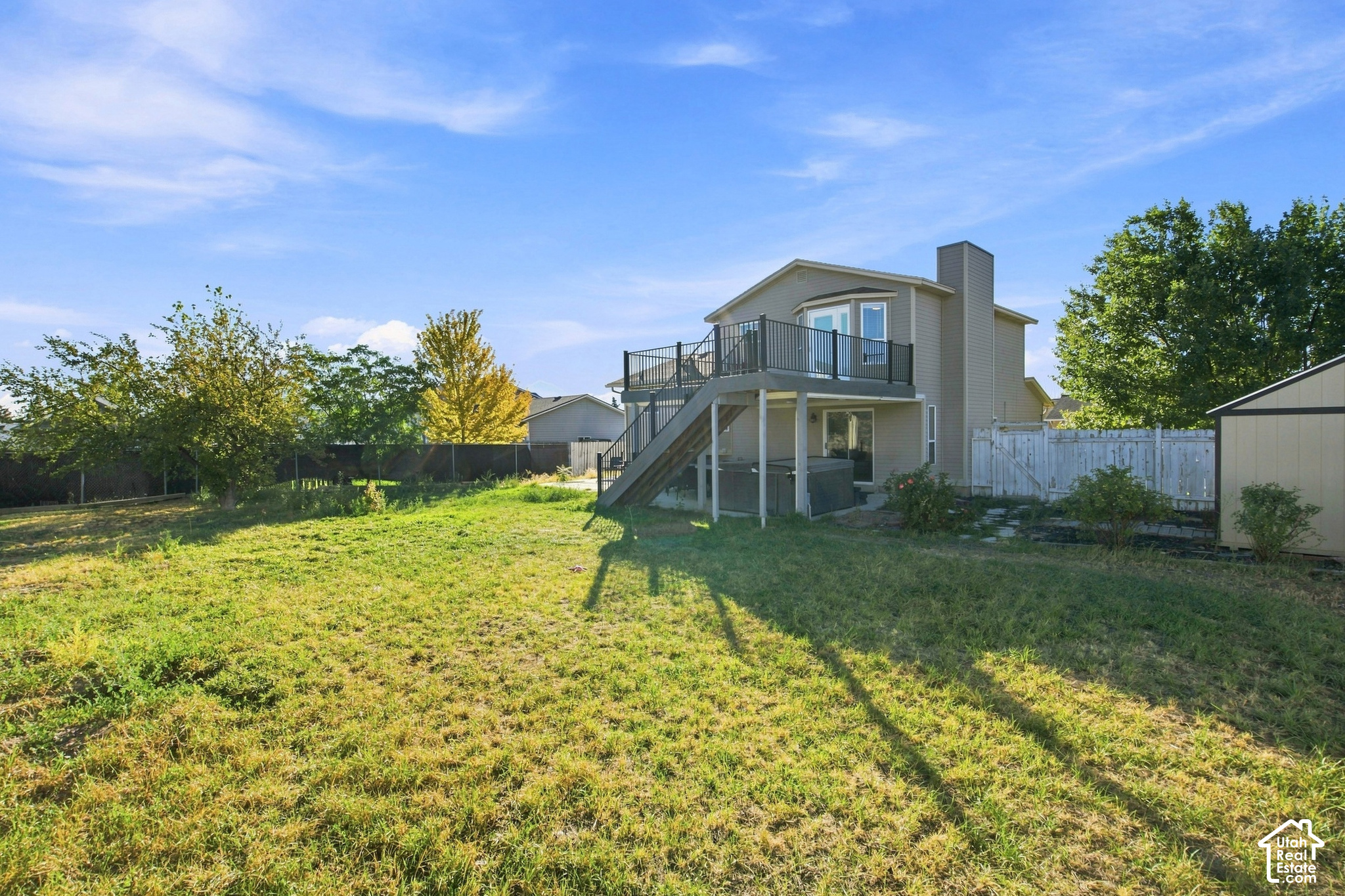 main property photo 31