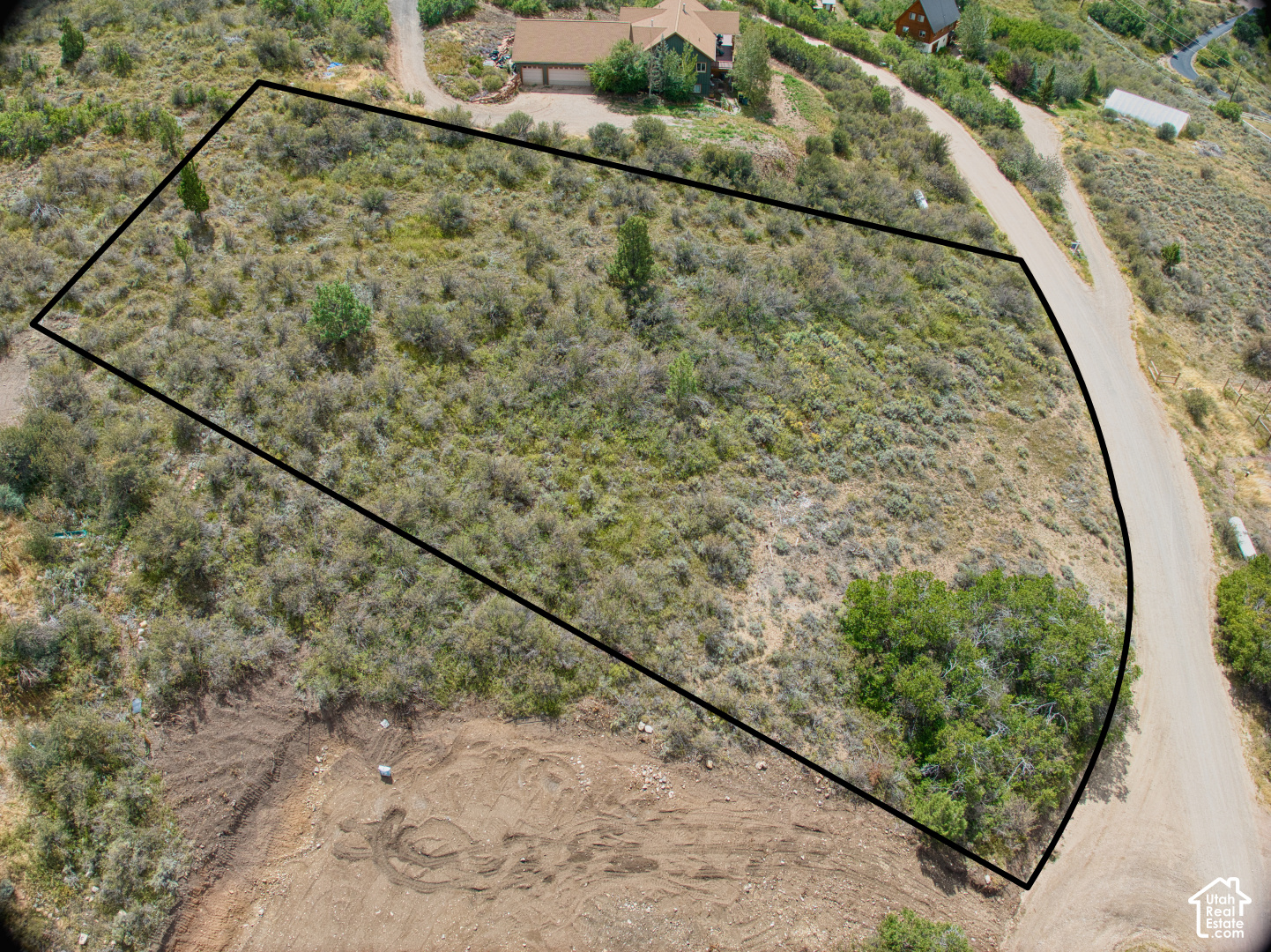 main property photo 5