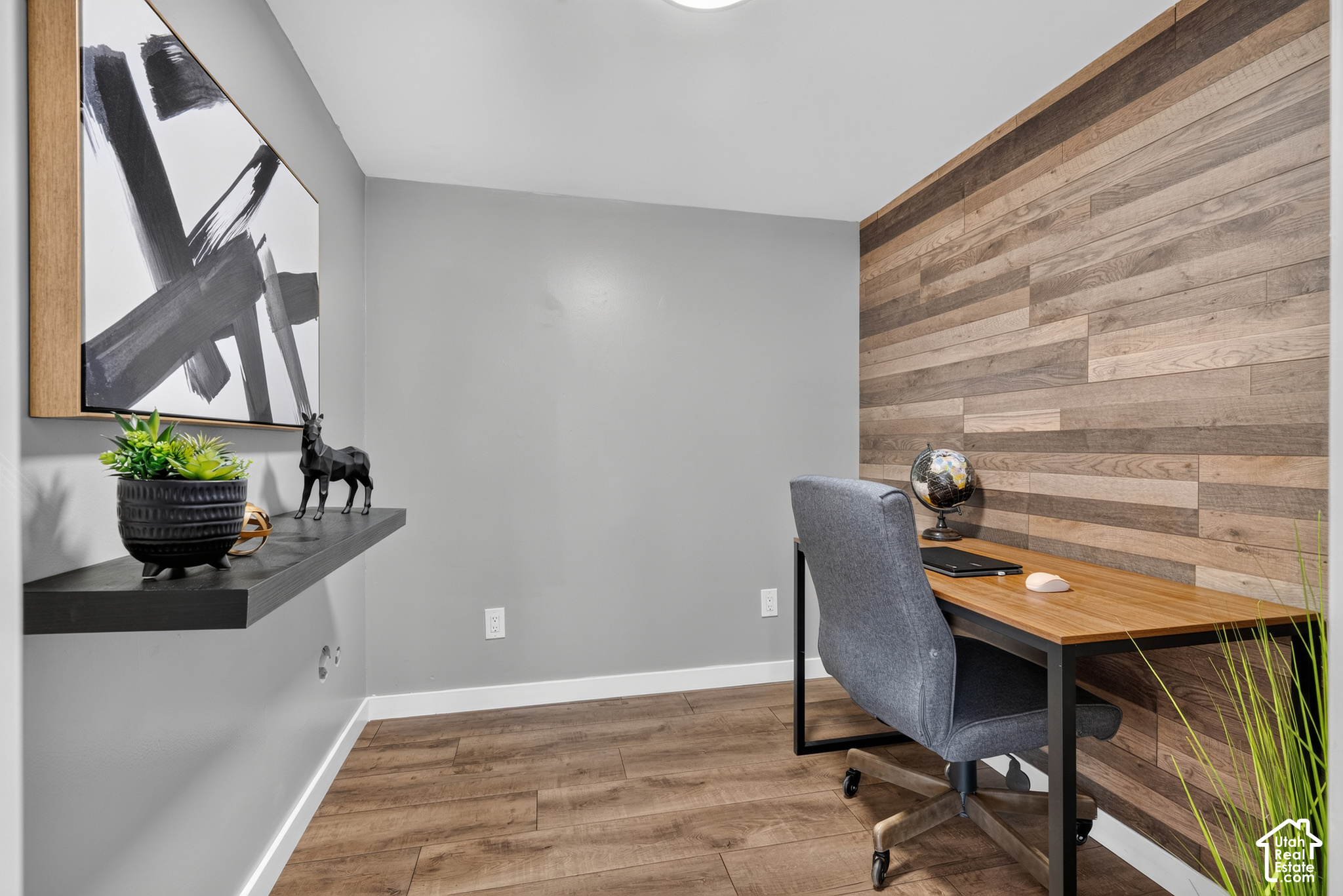 main property photo 19