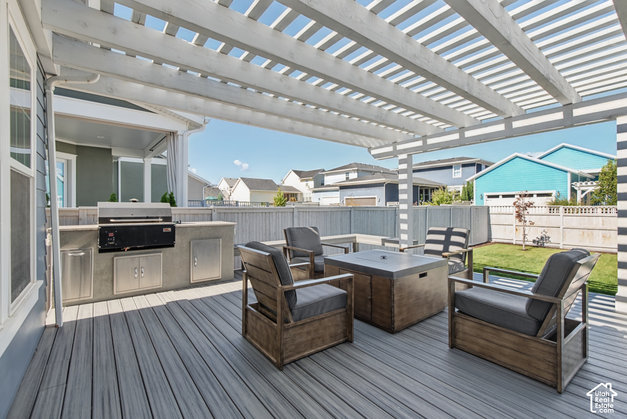 main property photo 42