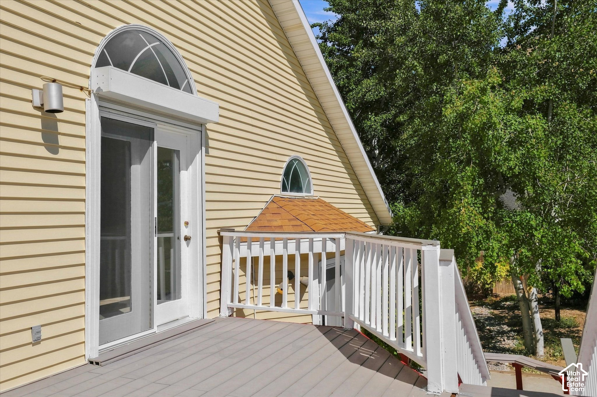 main property photo 39