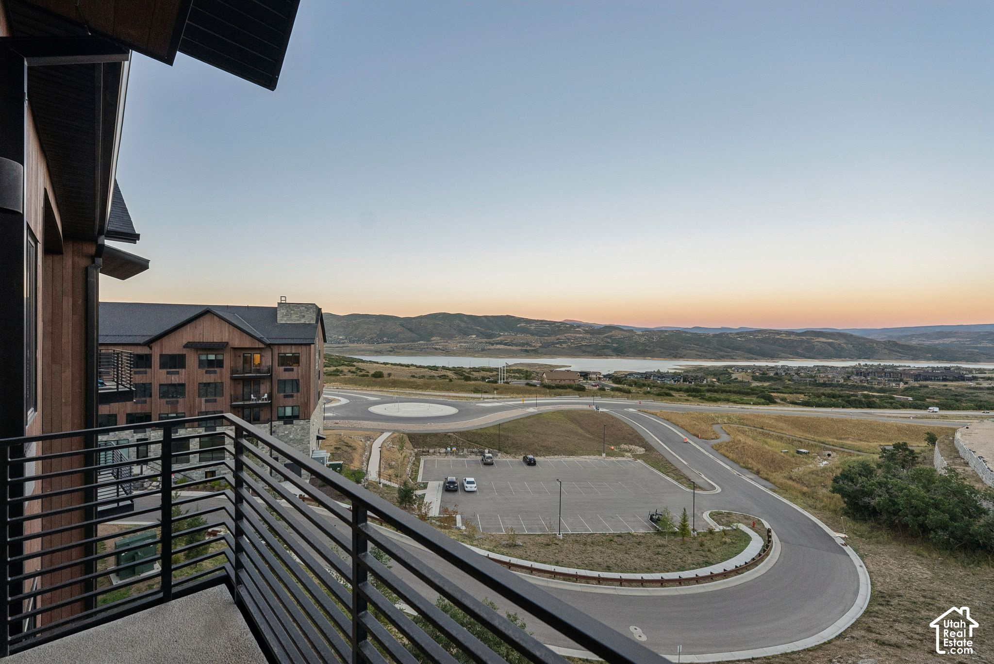 main property photo 18
