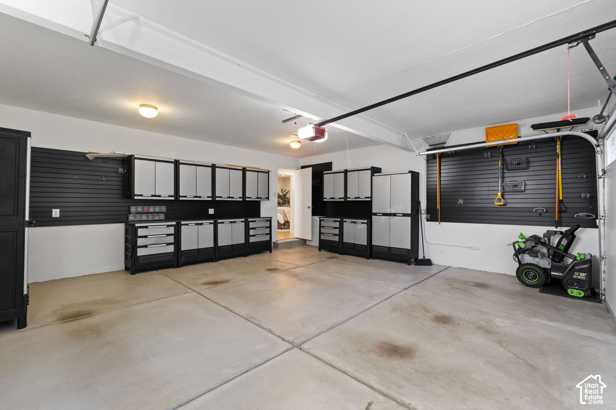 main property photo 61
