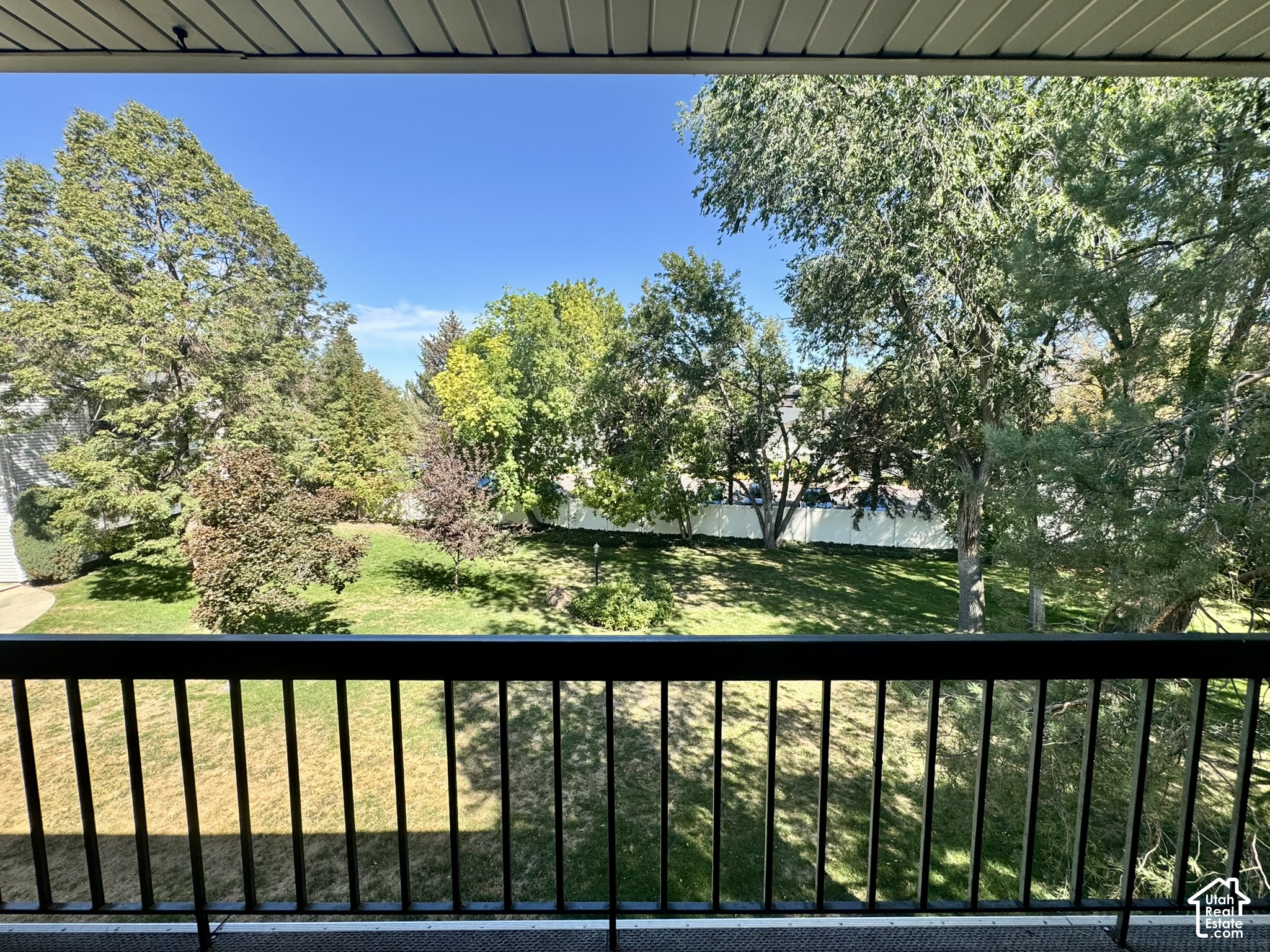 main property photo 15