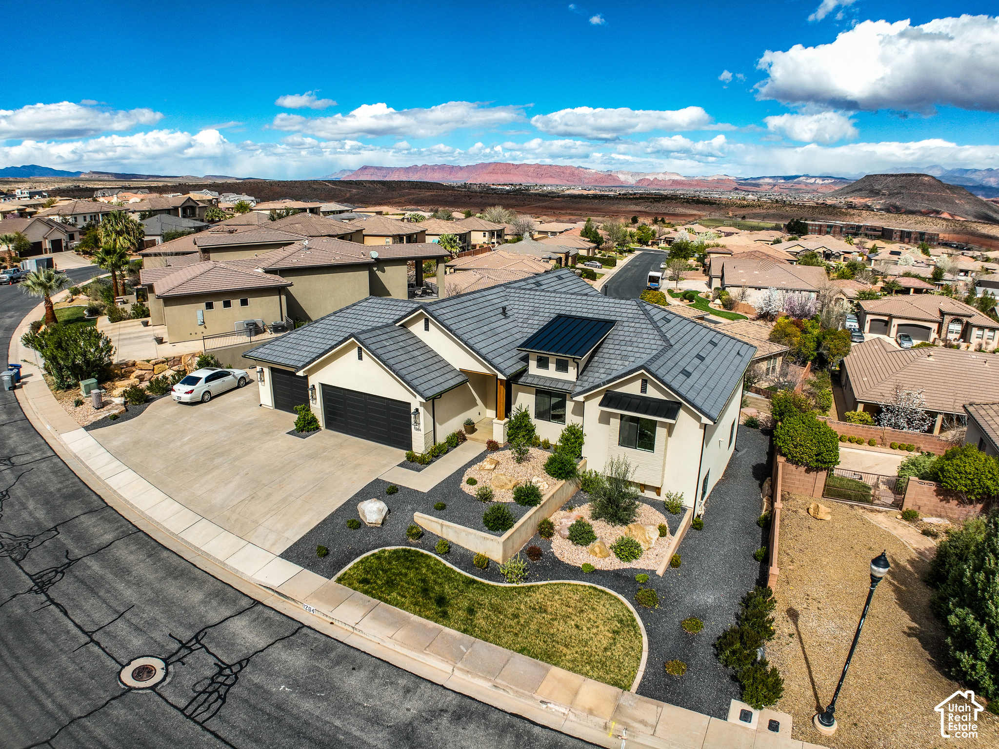 main property photo 60