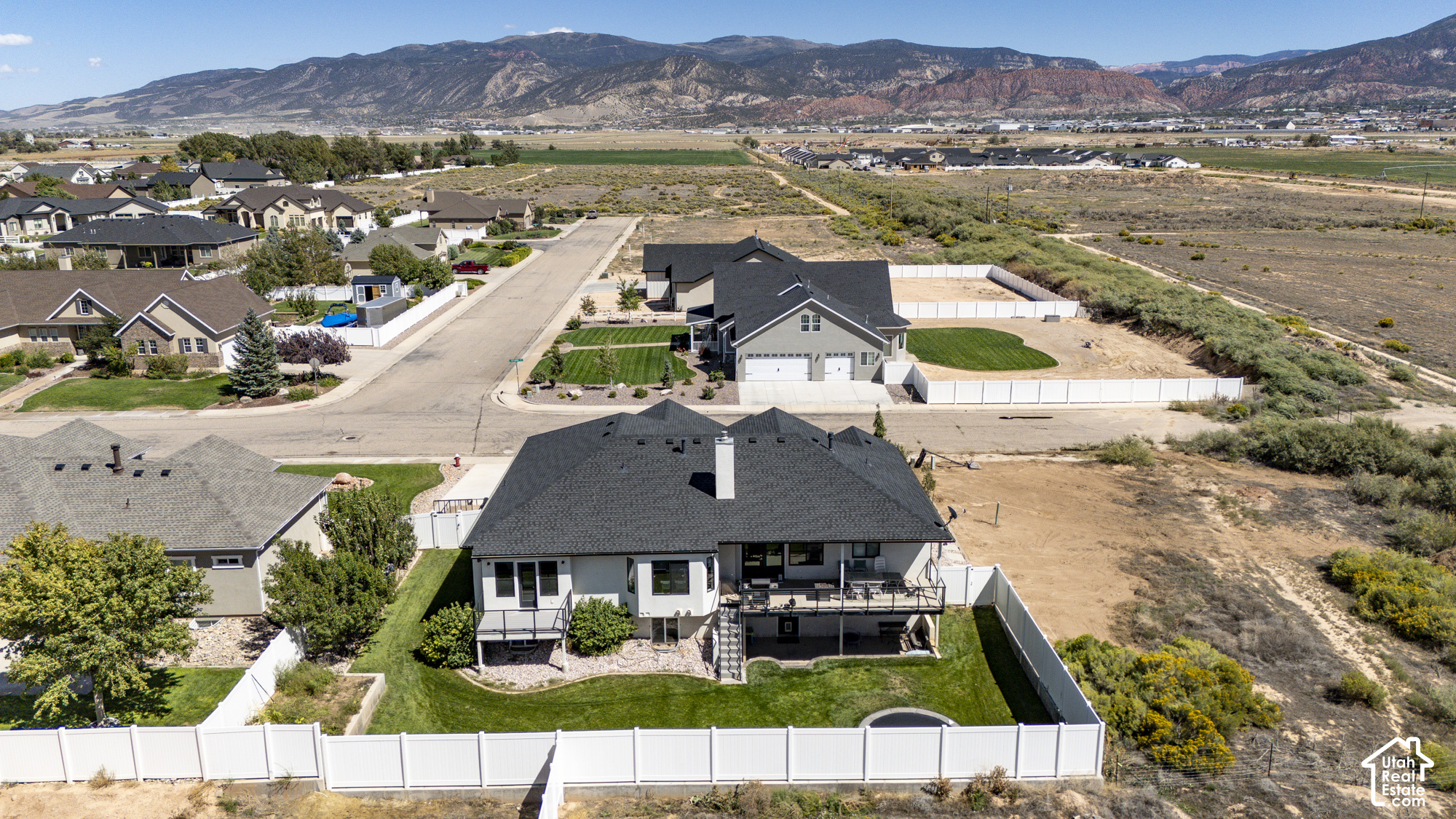 main property photo 57