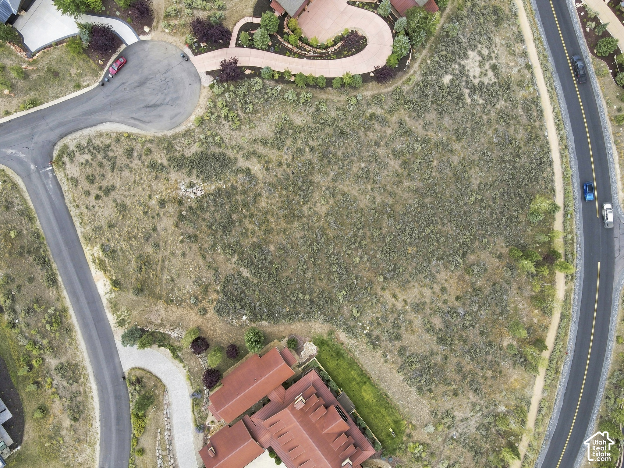 main property photo 17