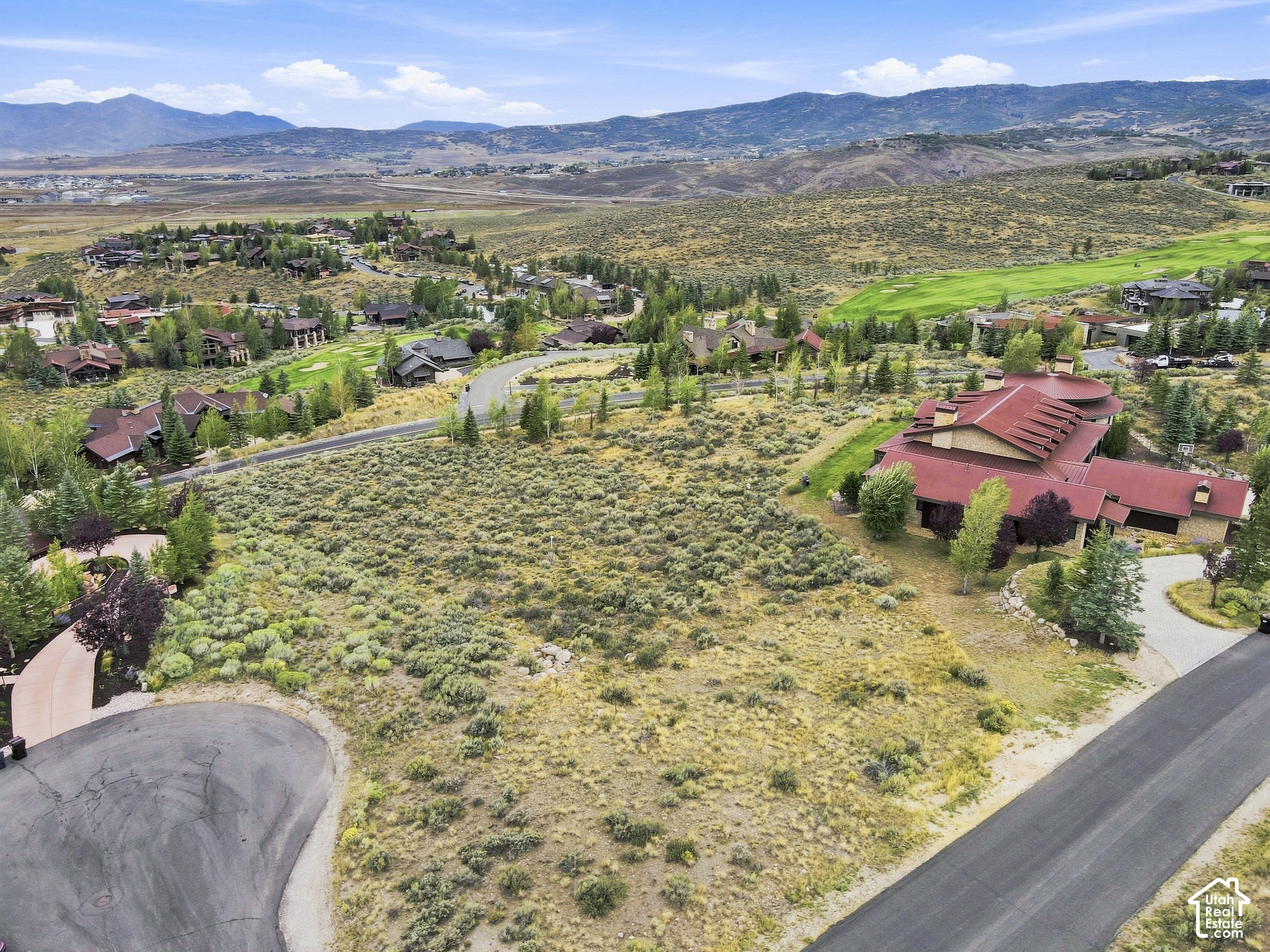 main property photo 2