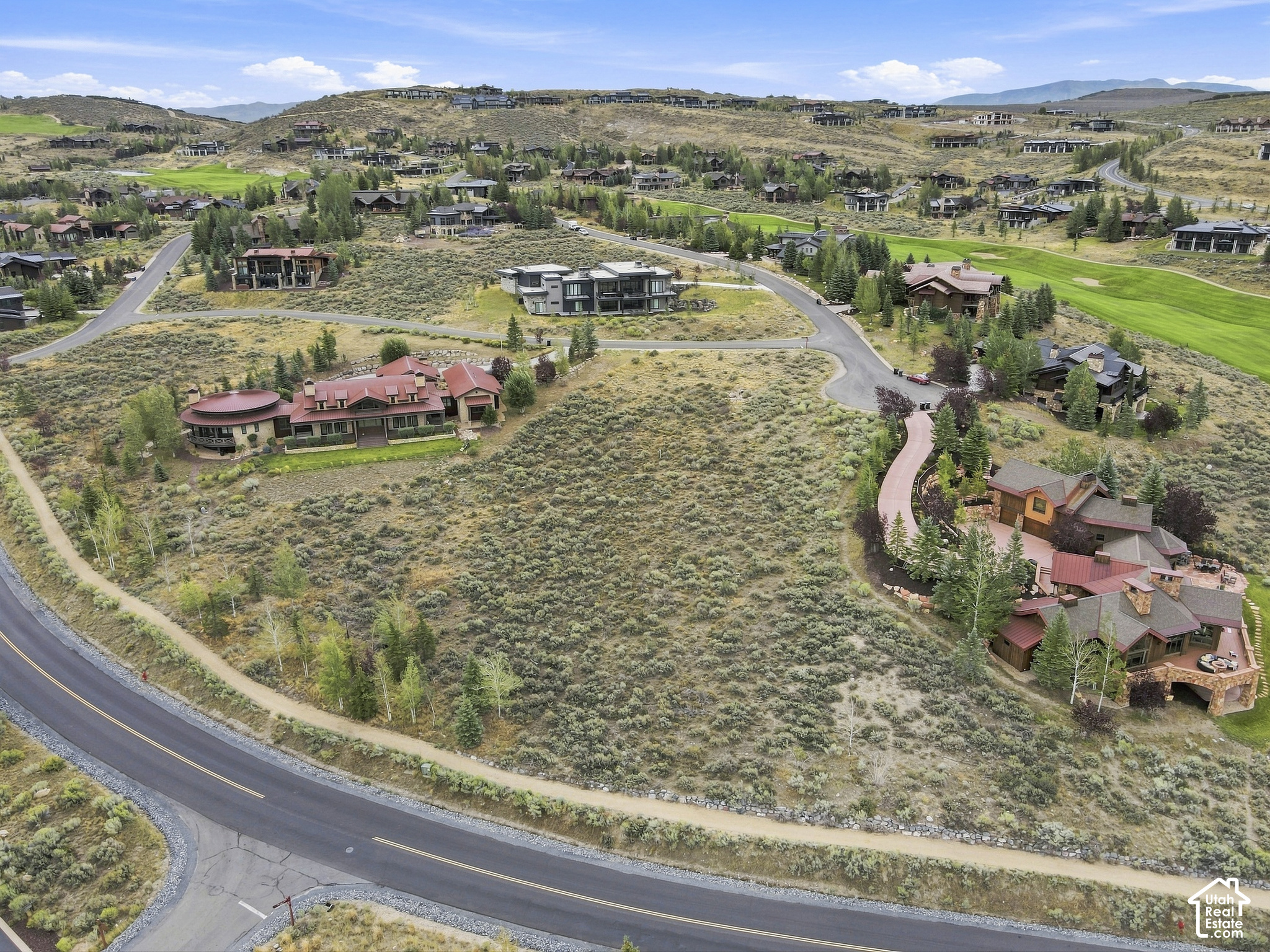main property photo 3