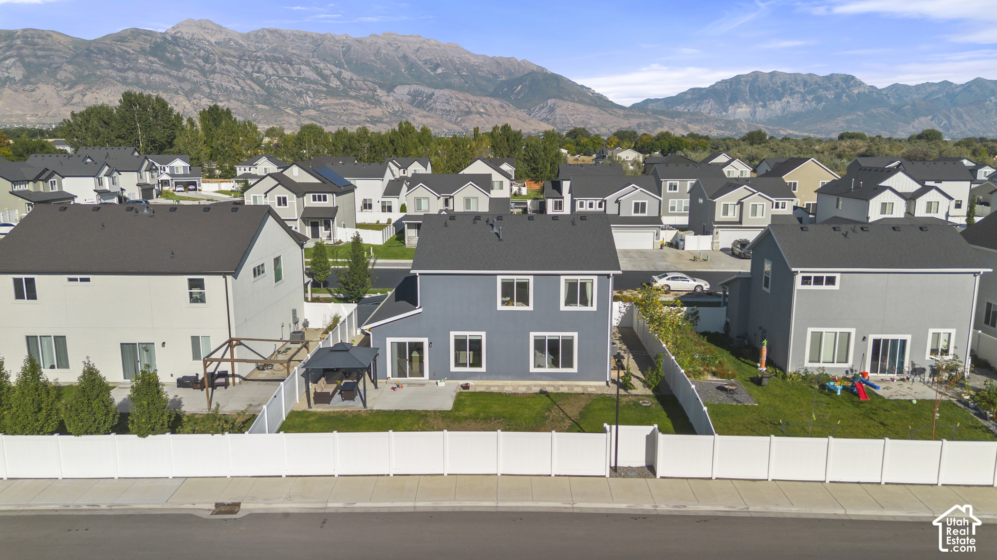 main property photo 47