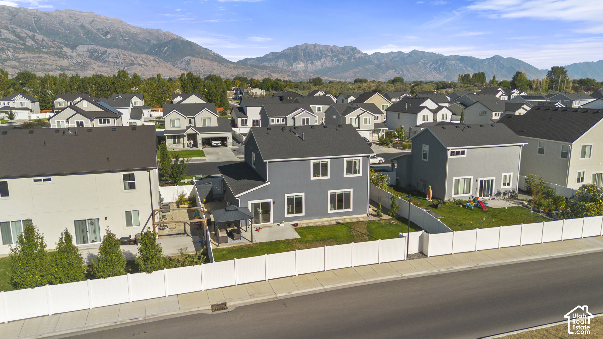 main property photo 49
