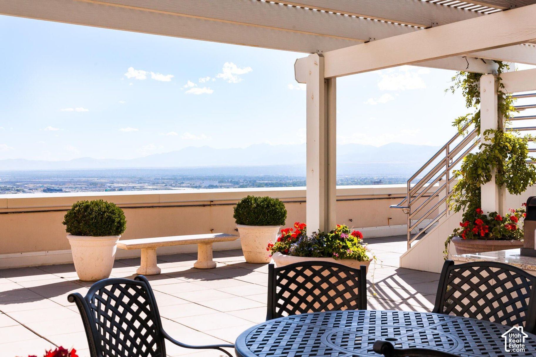 main property photo 60