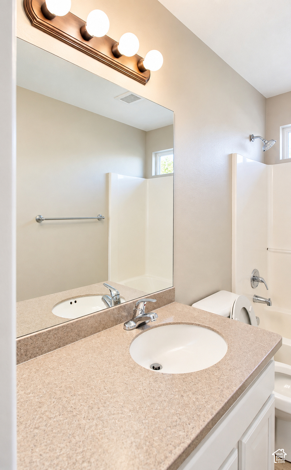 property viewer photo 29