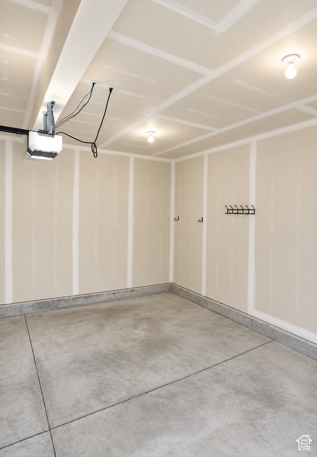 property viewer photo 43