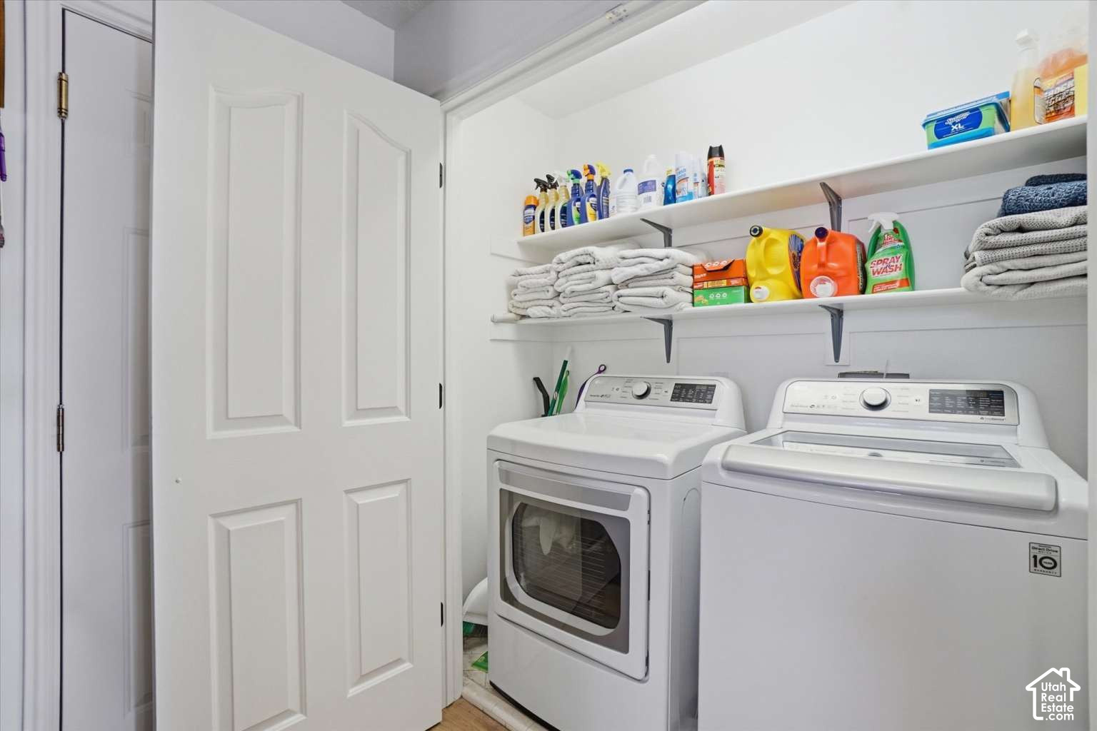 main property photo 9