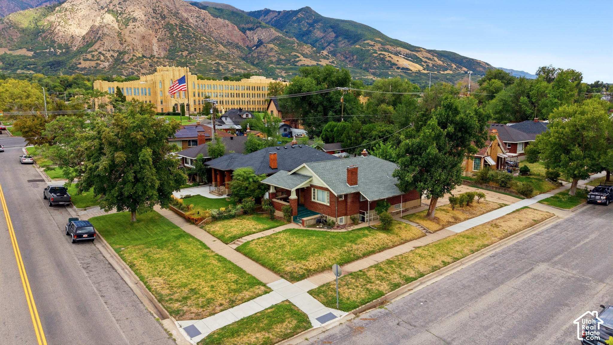 main property photo 1