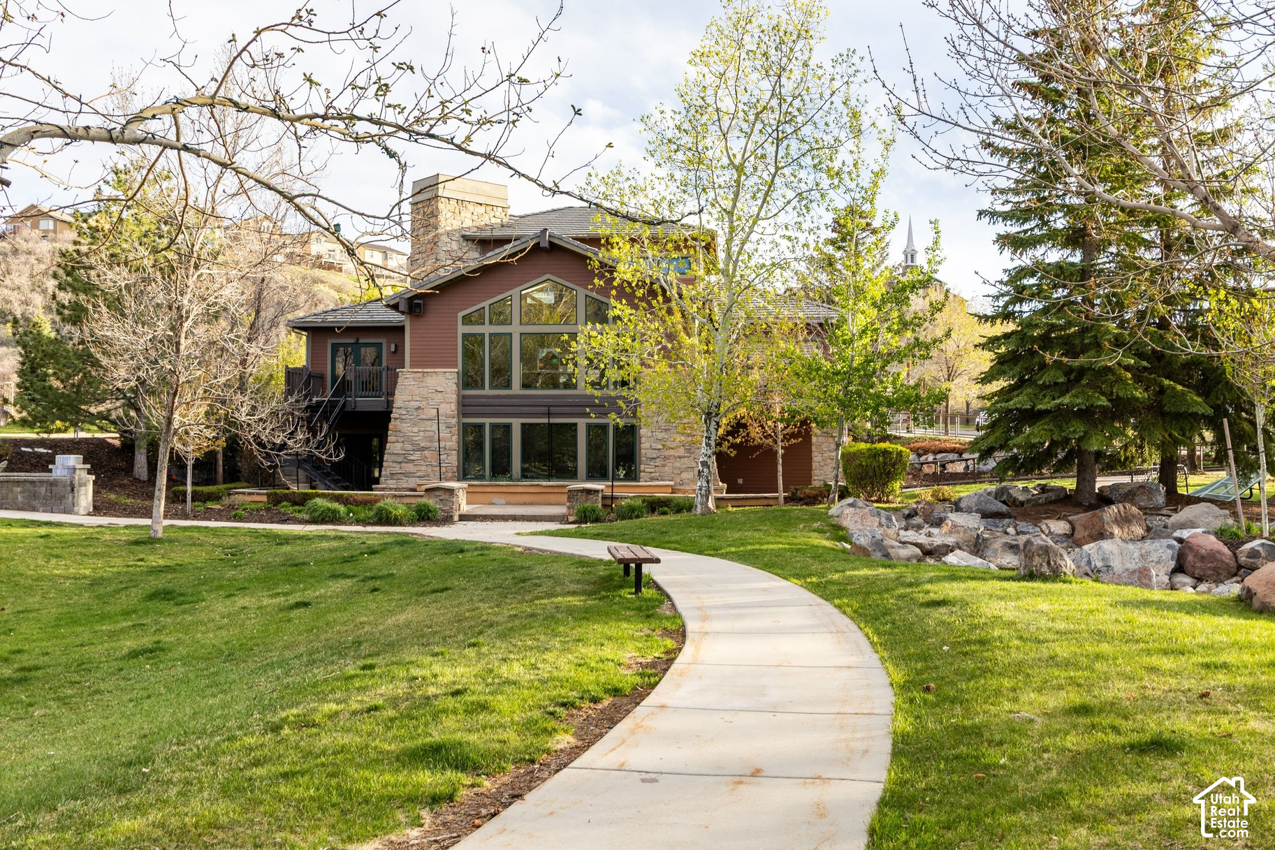 main property photo 47
