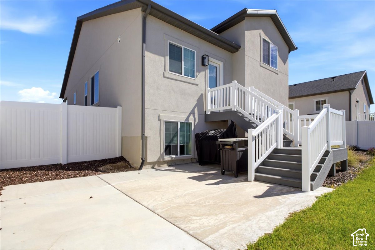 main property photo 23