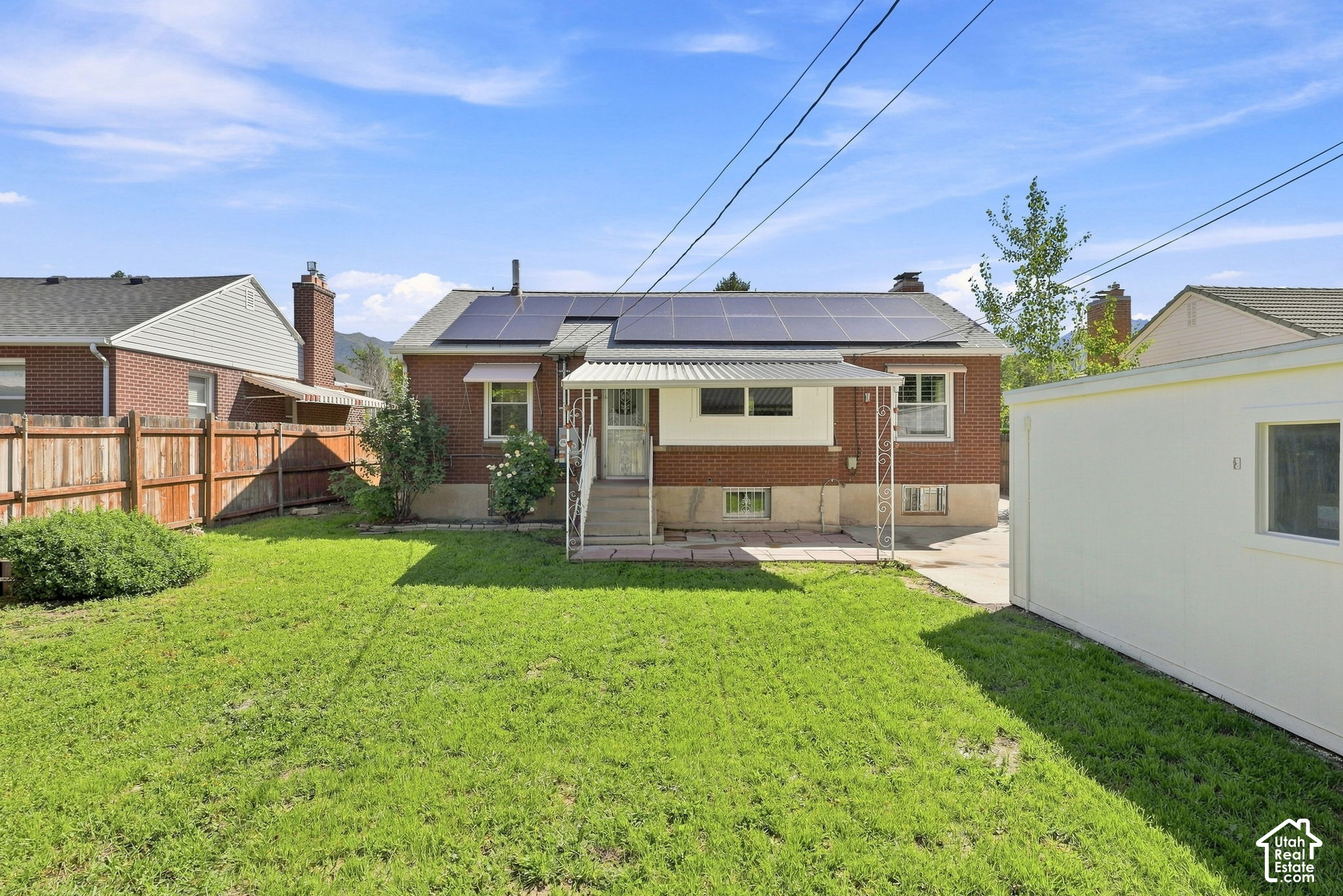 main property photo 30