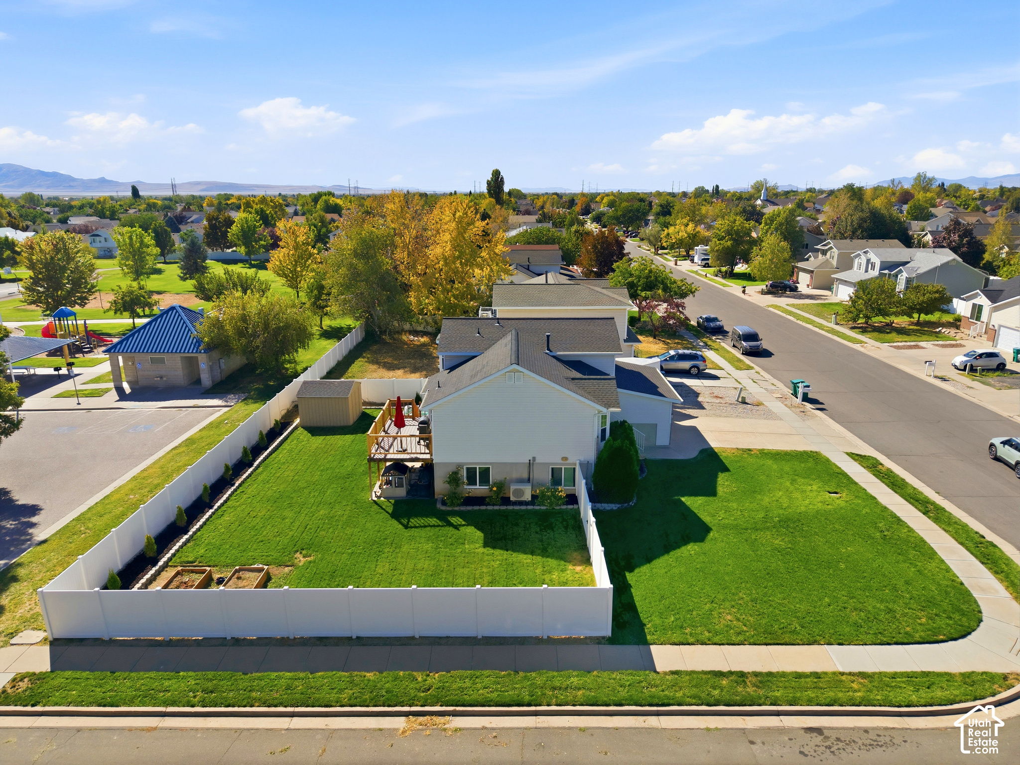 main property photo 38